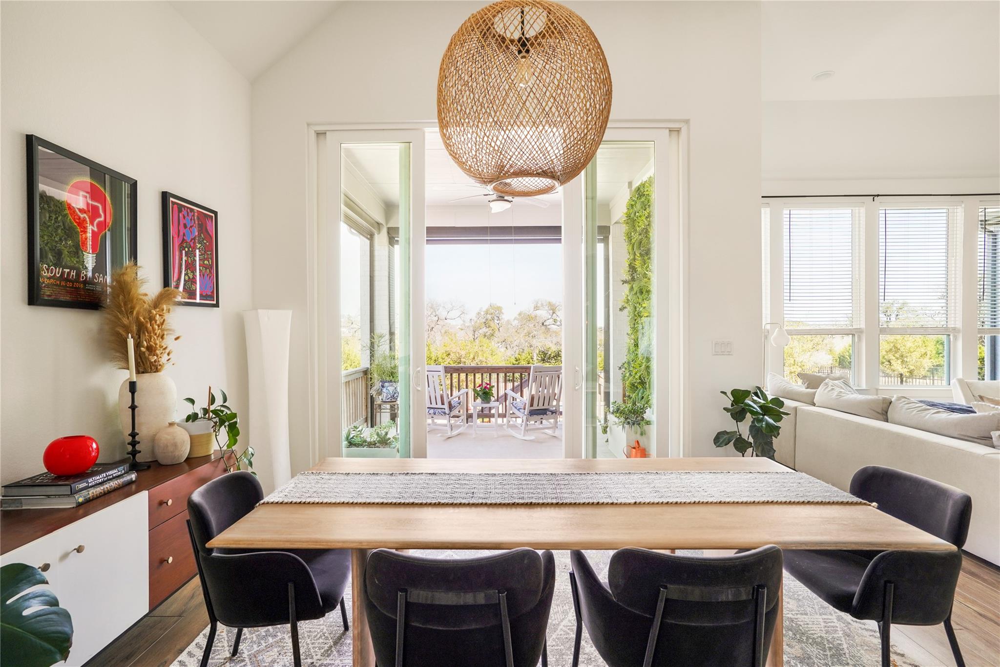 296 Running Bird Rd, Austin, TX 78737