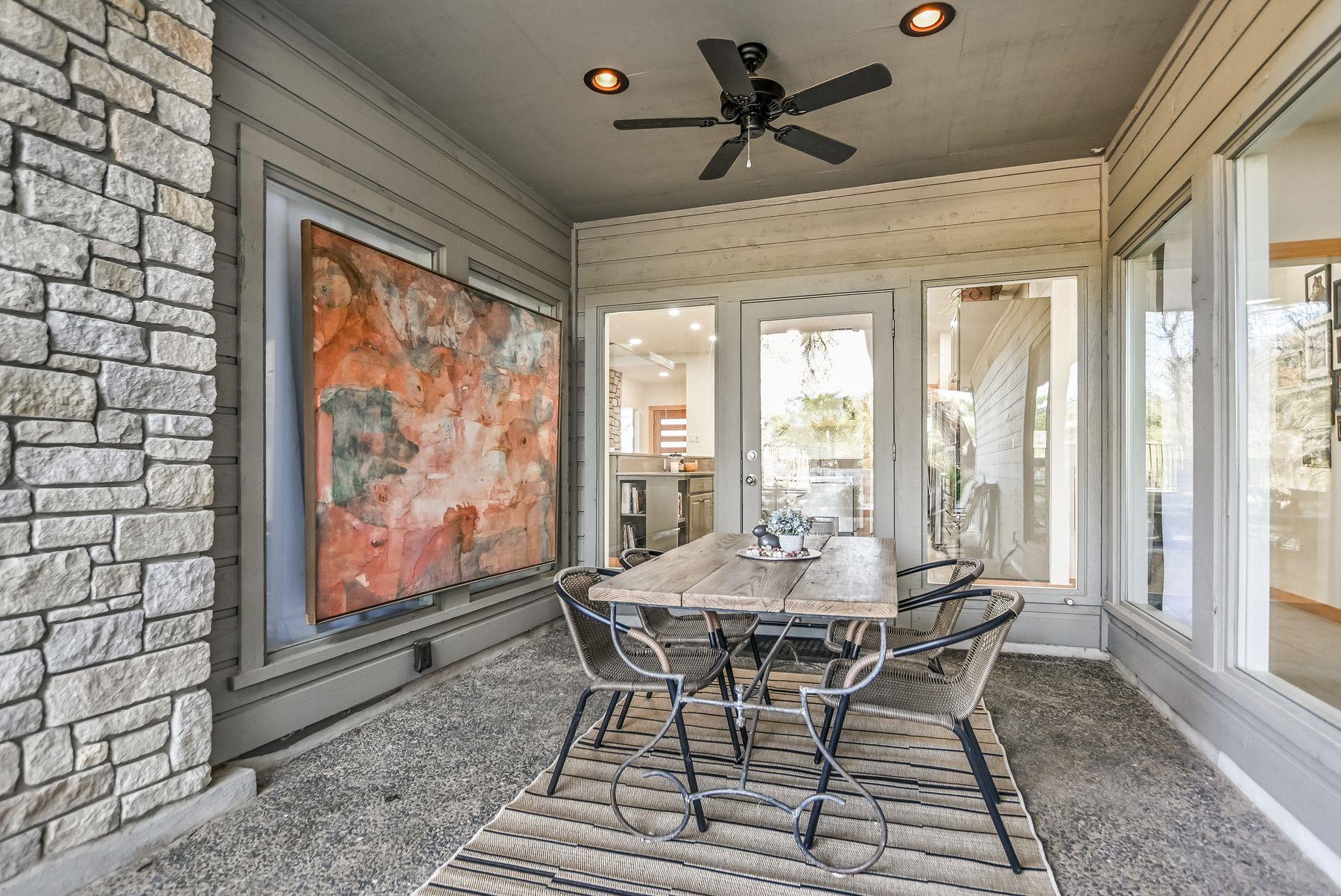 101 Bedford Dr, Spicewood, TX 78669