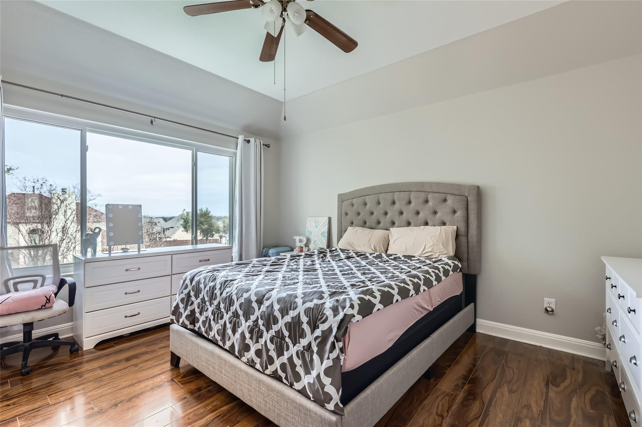 4514 Harvey Penick Dr, Round Rock, TX 78664