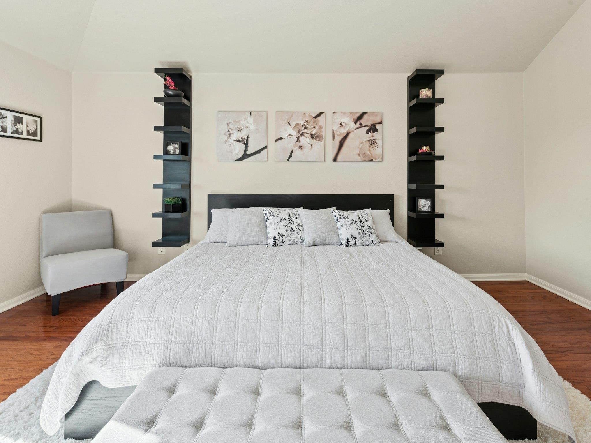 251 Lexington Dr, Austin, TX 78737