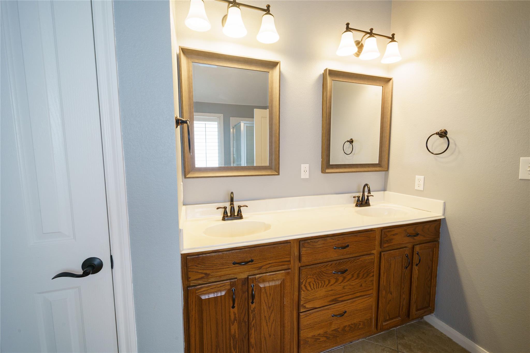 1118 Connemara Ln, Pflugerville, TX 78660