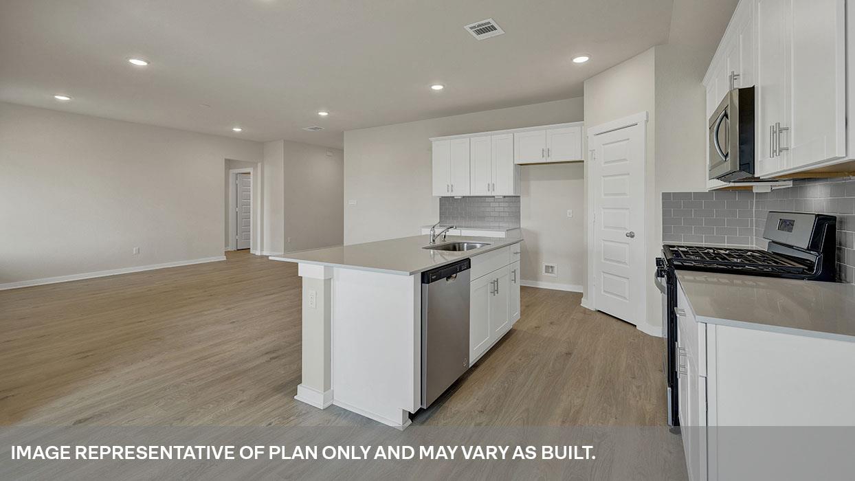 328 TAYLOR POND Path, Lockhart, TX 78644