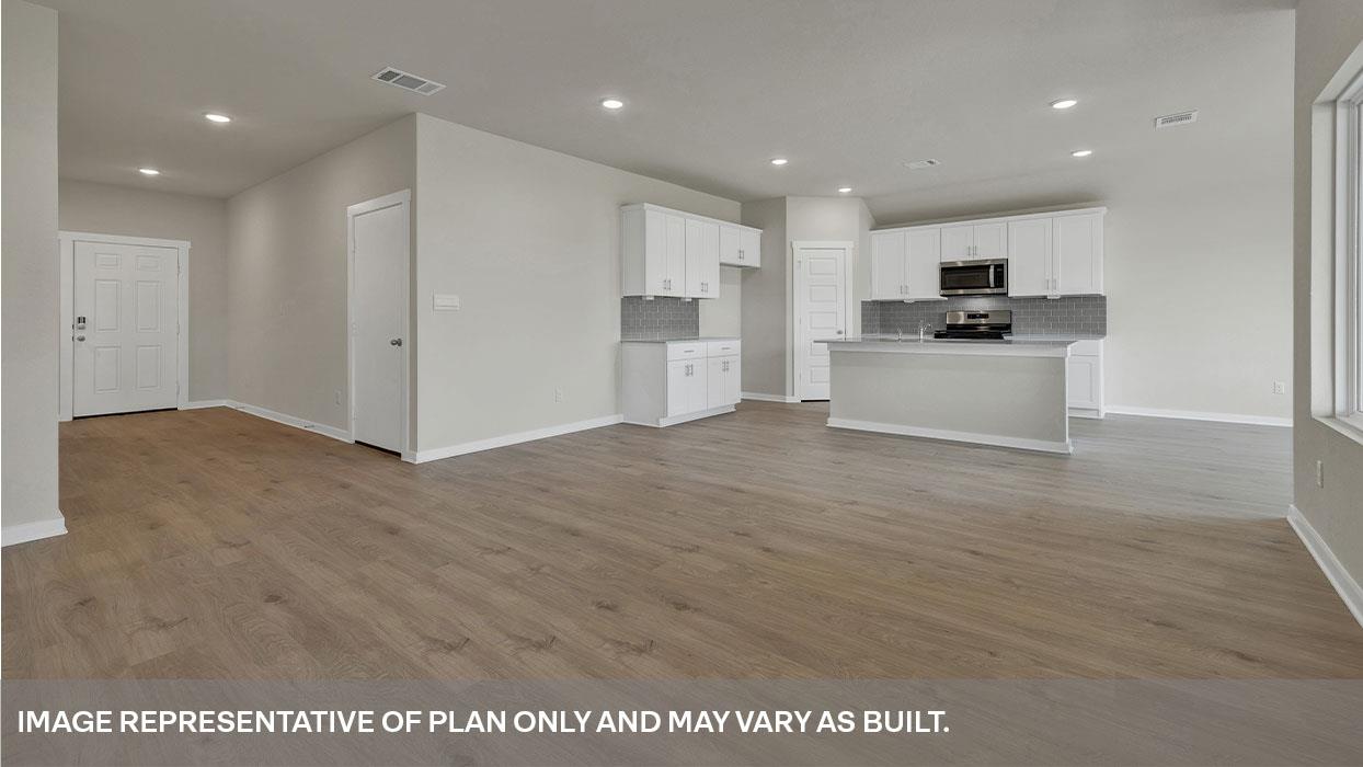 328 TAYLOR POND Path, Lockhart, TX 78644