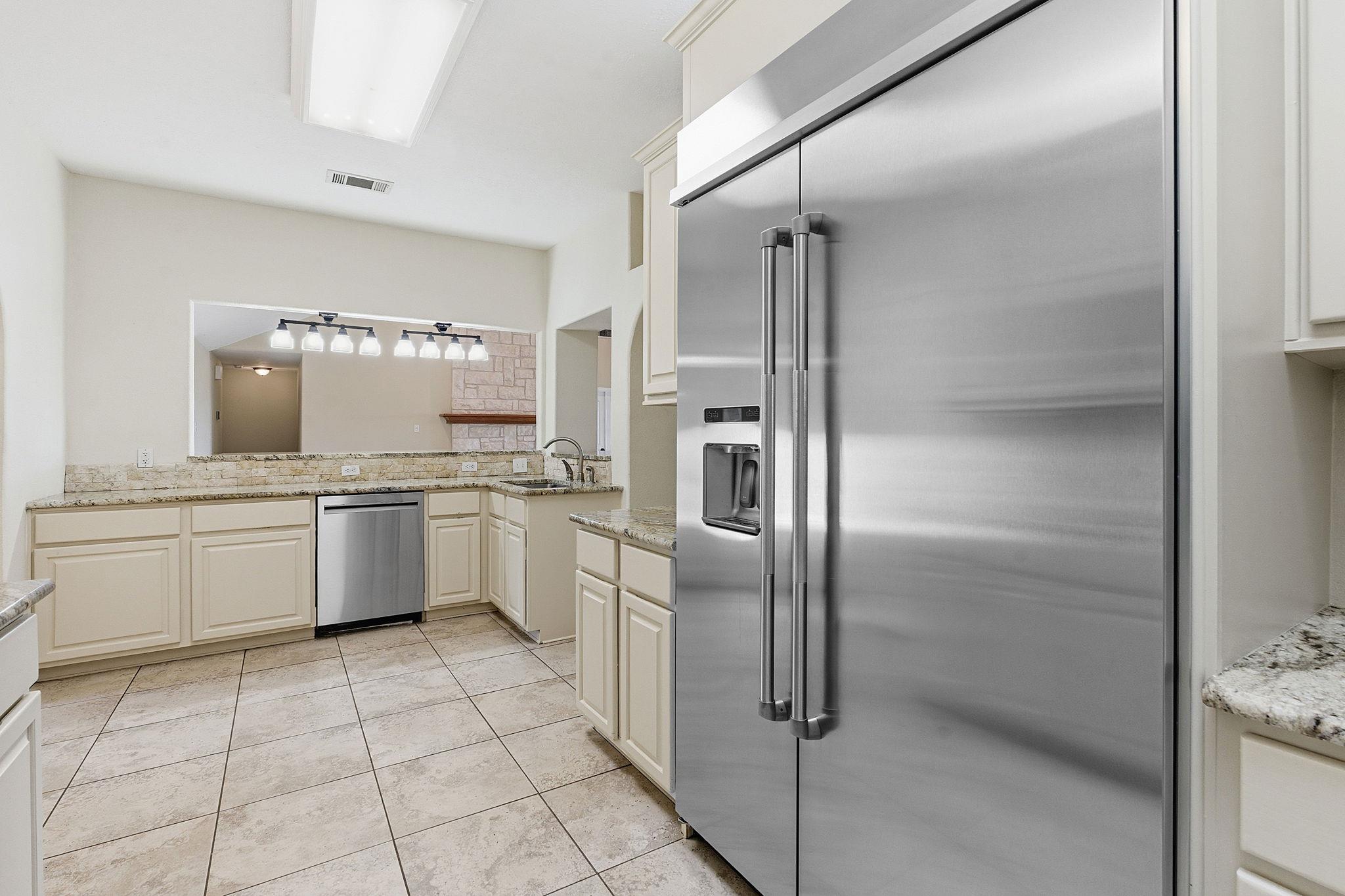 20531 Highland Lake Dr, Lago Vista, TX 78645