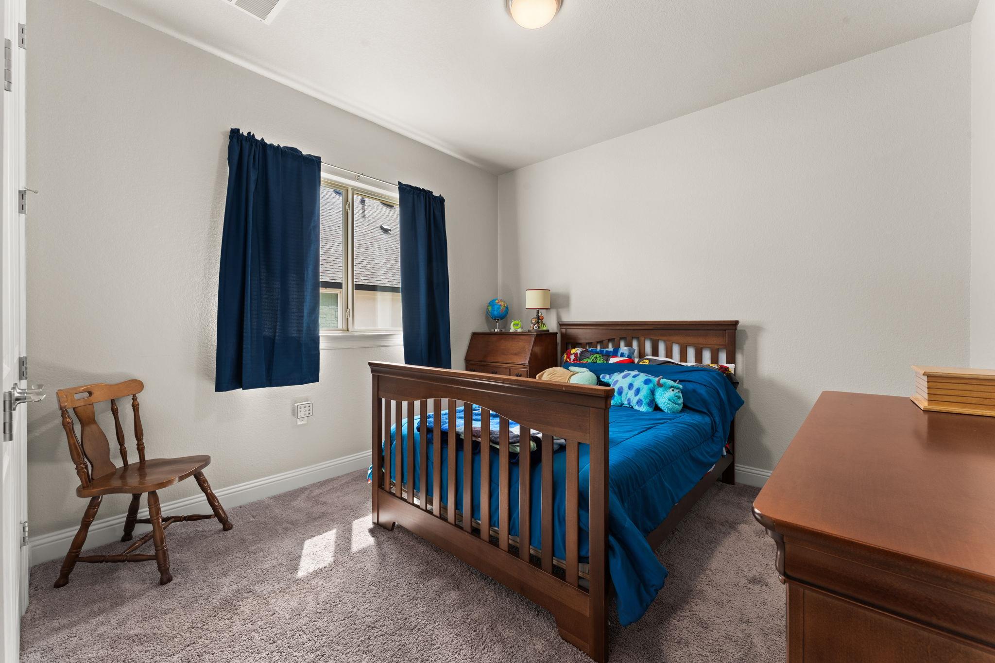 216 Gulfton St, Lakeway, TX 78738