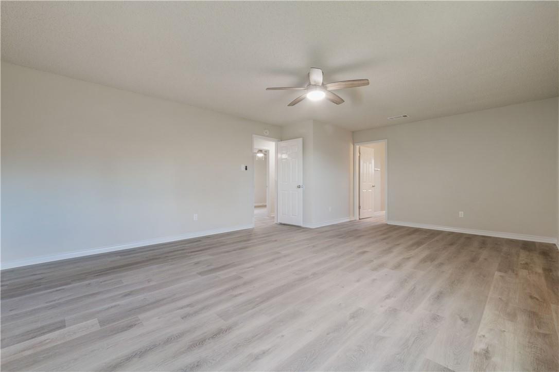 3901 Skipton Dr, Austin, TX 78727