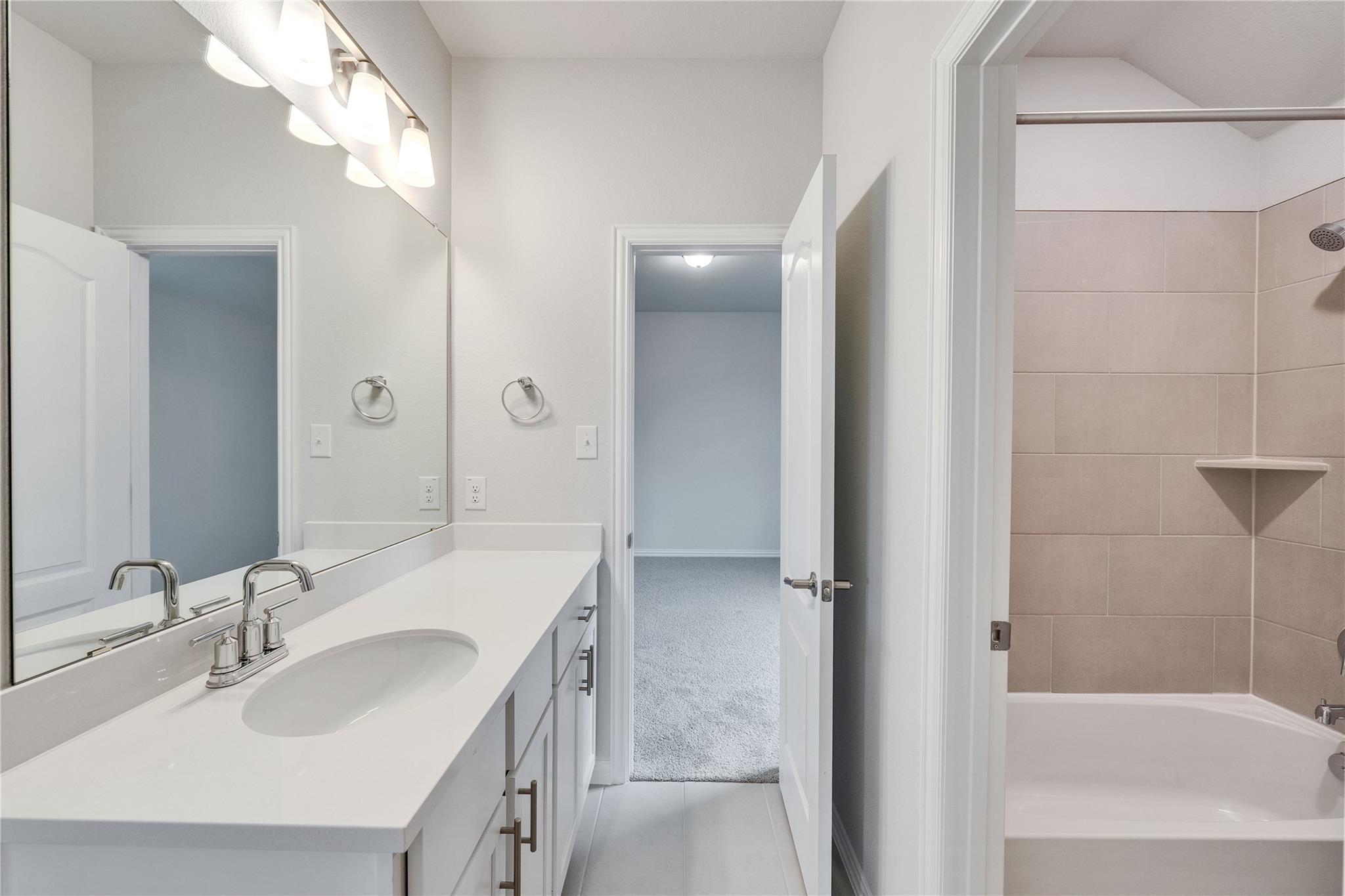 517 Teasley Dr, Taylor, TX 76574