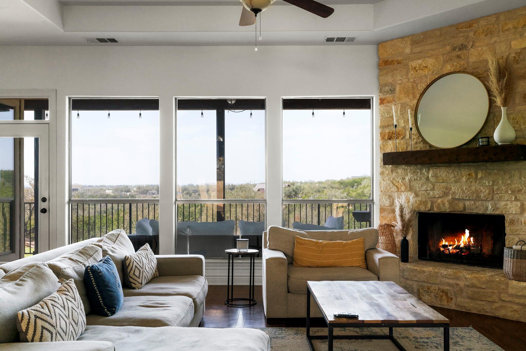 107 Hudson Ln, Dripping Springs, TX 78620