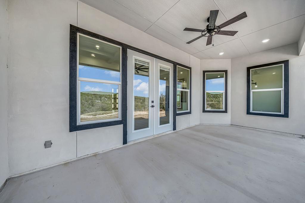 257 PR 2774, Mico, TX 78056