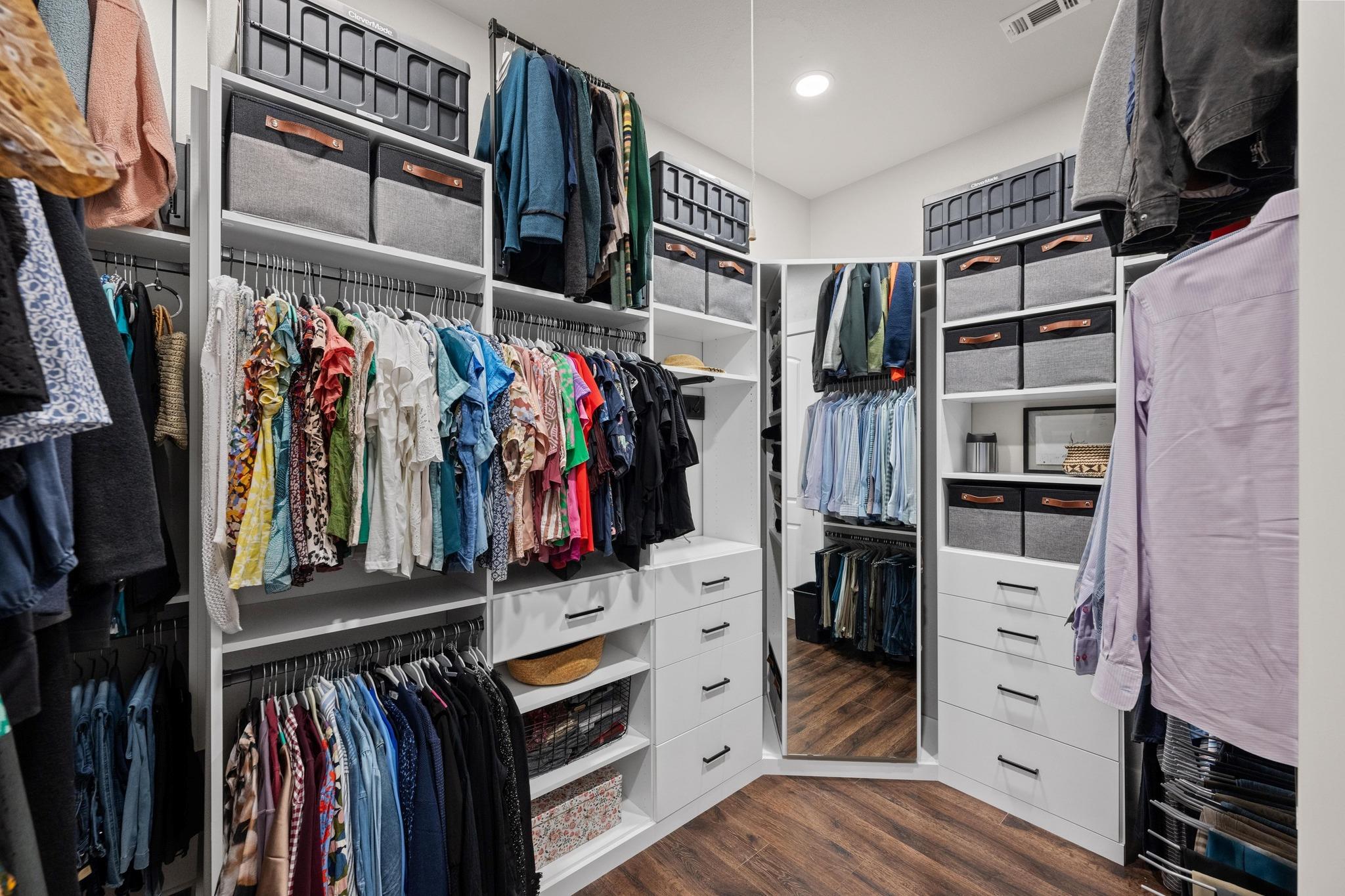 4213 House Of York, Austin, TX 78730