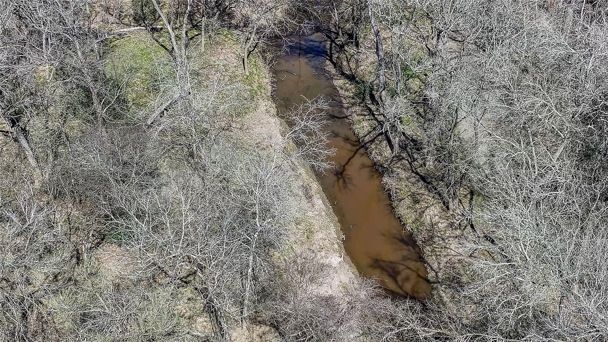 3817 FM 154 Rd, Muldoon, TX 78949