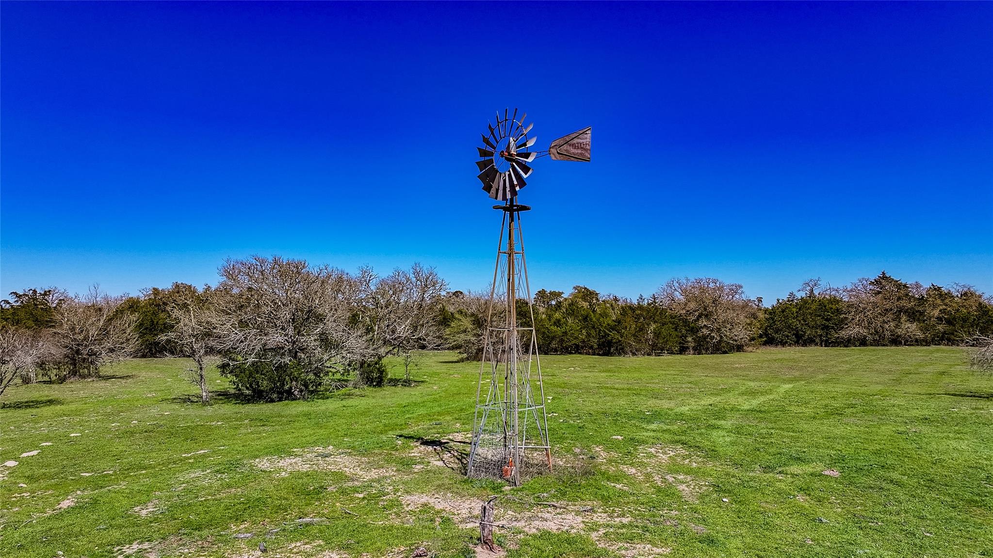 3817 FM 154 Rd, Muldoon, TX 78949