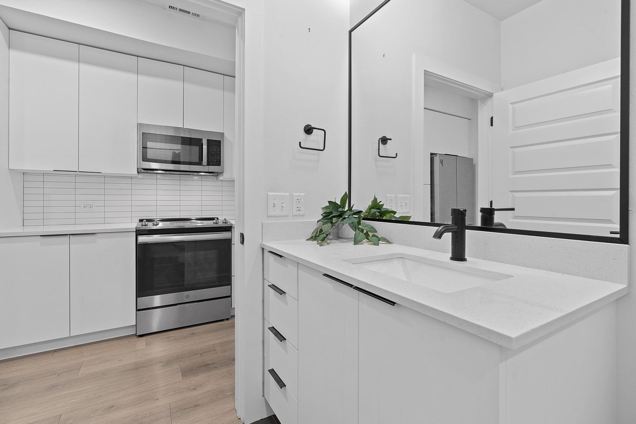 2220 Webberville Rd # 225, Austin, TX 78702