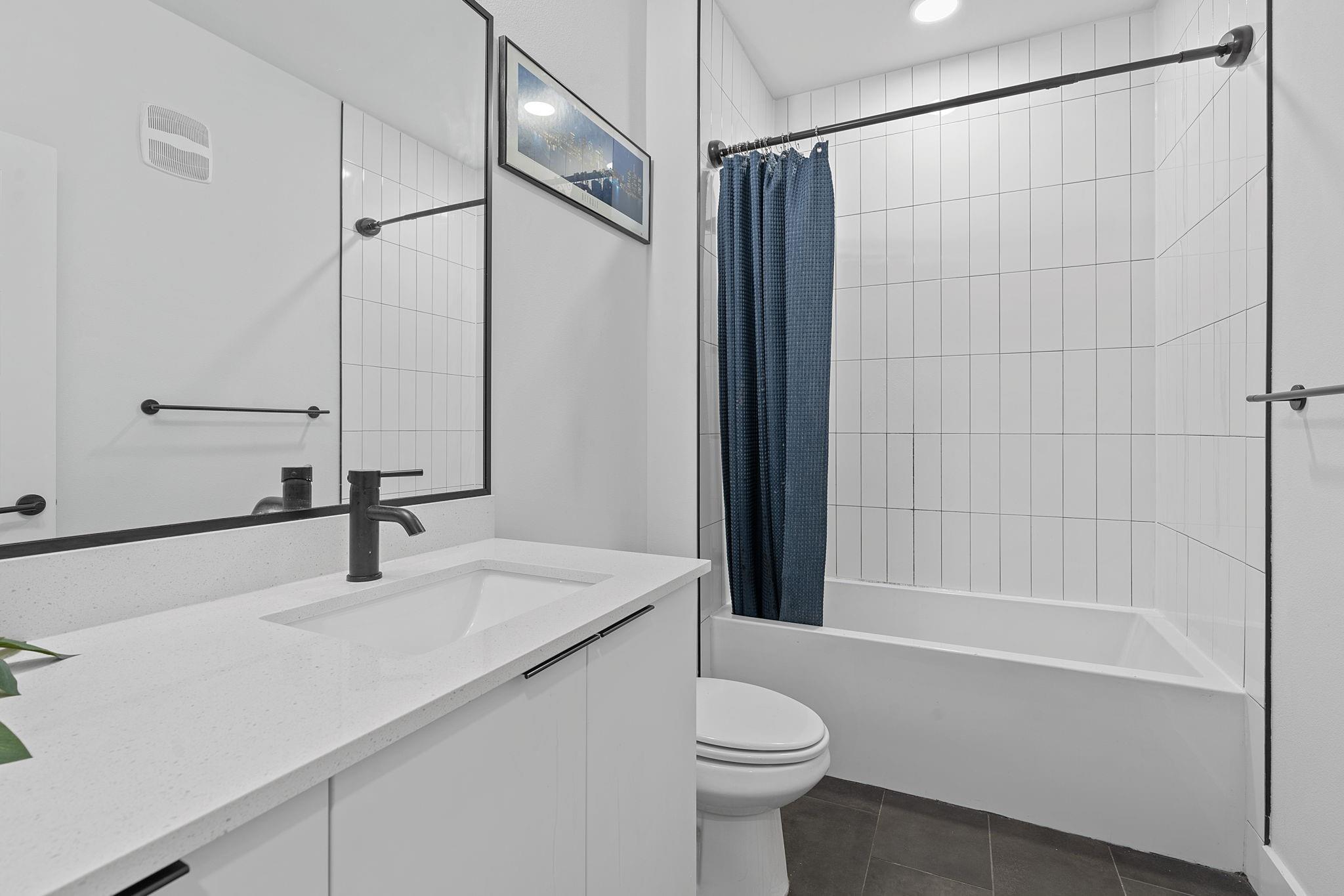 2220 Webberville Rd # 225, Austin, TX 78702