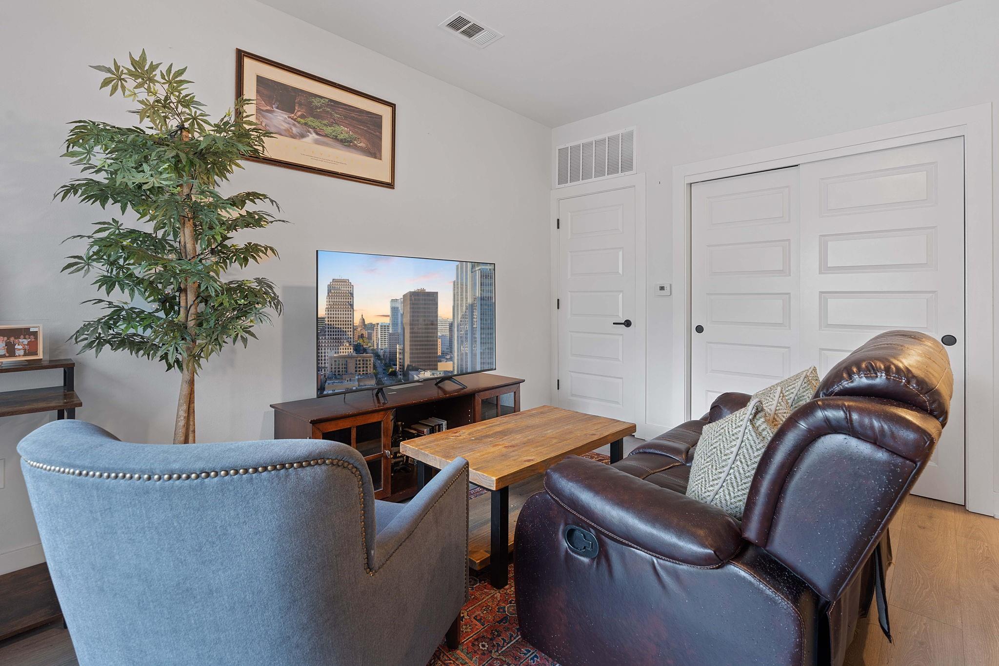 2220 Webberville Rd # 225, Austin, TX 78702