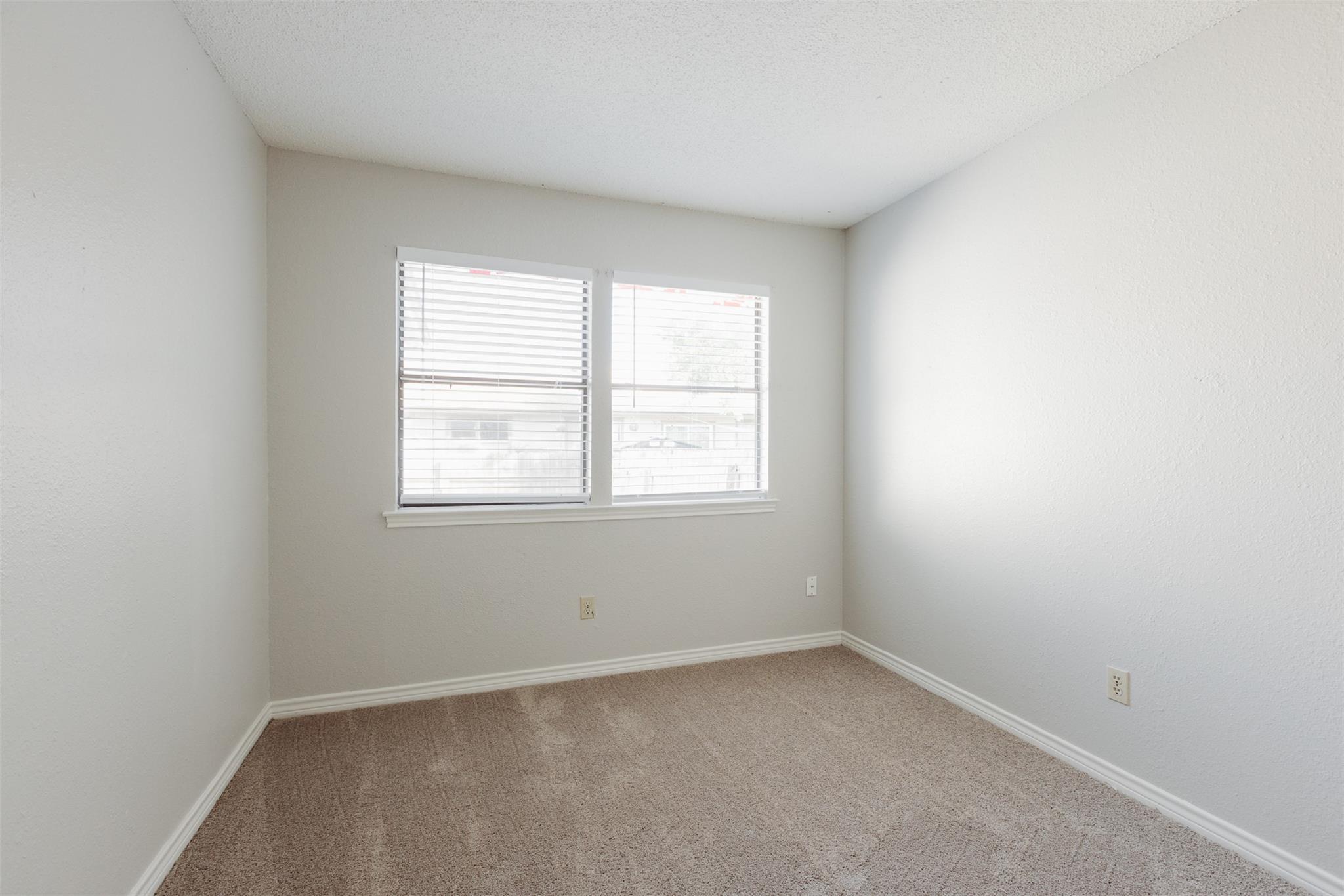 1205 Hyridge St, Round Rock, TX 78664