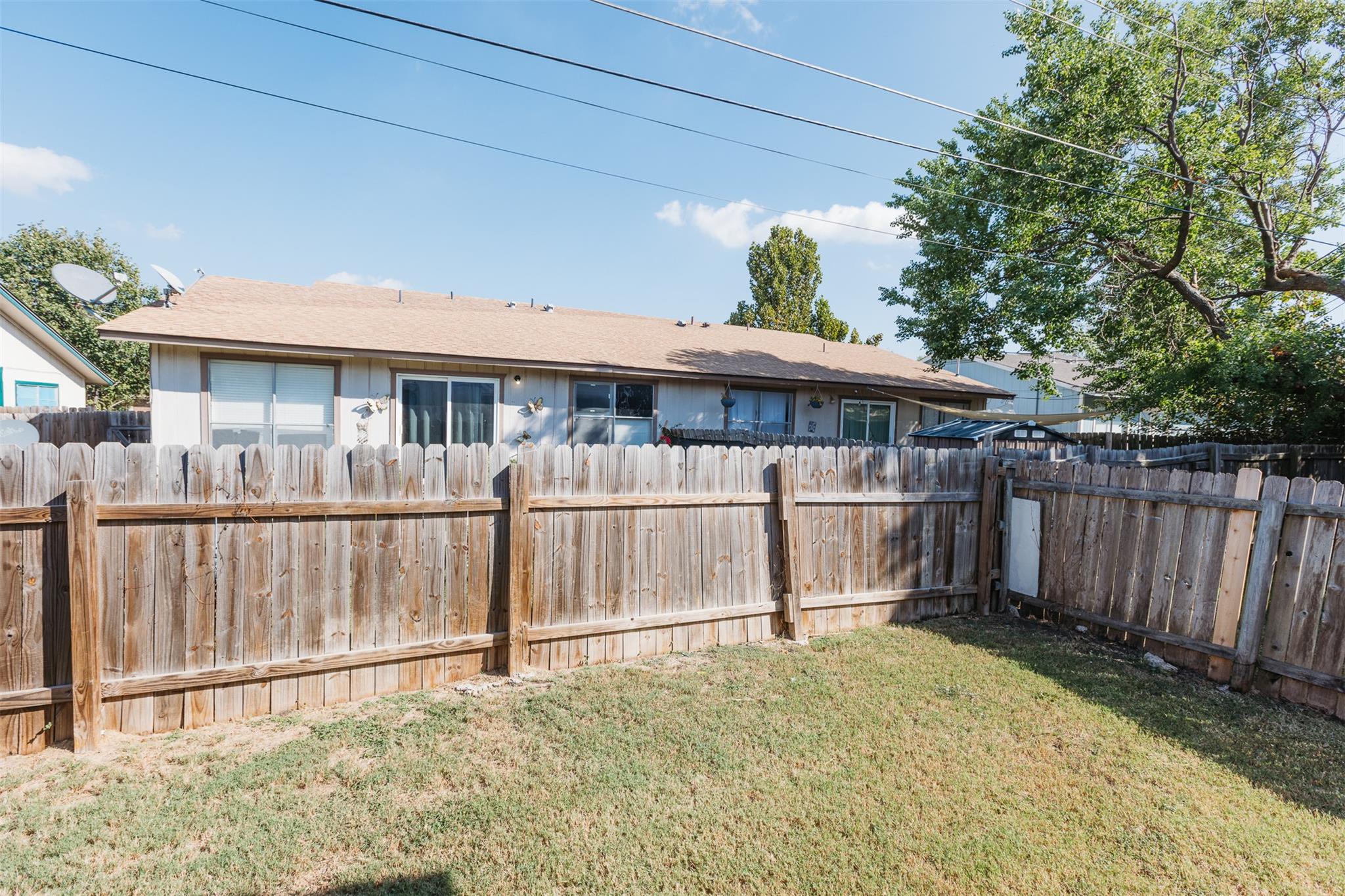 1205 Hyridge St, Round Rock, TX 78664