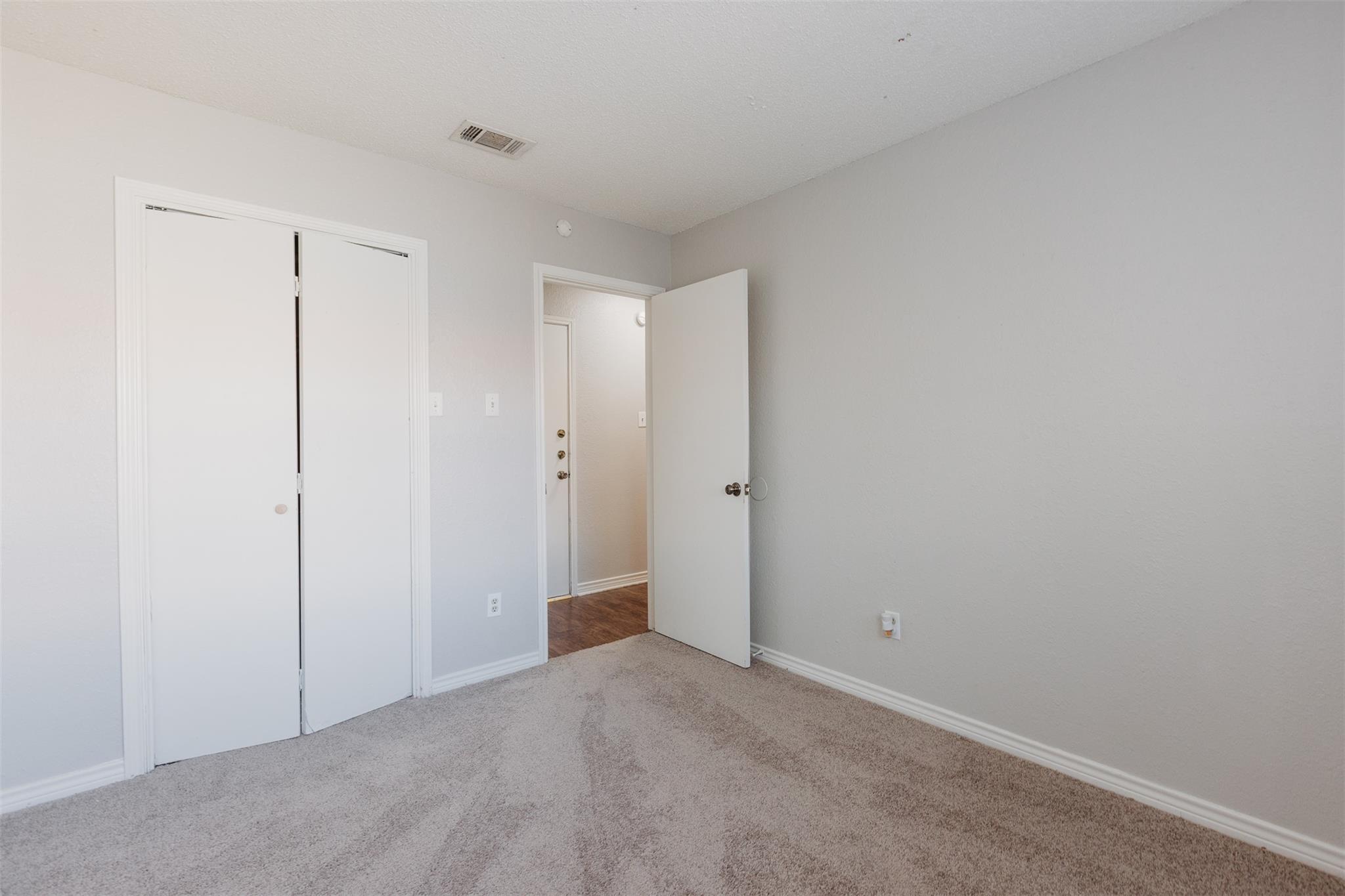 1205 Hyridge St, Round Rock, TX 78664