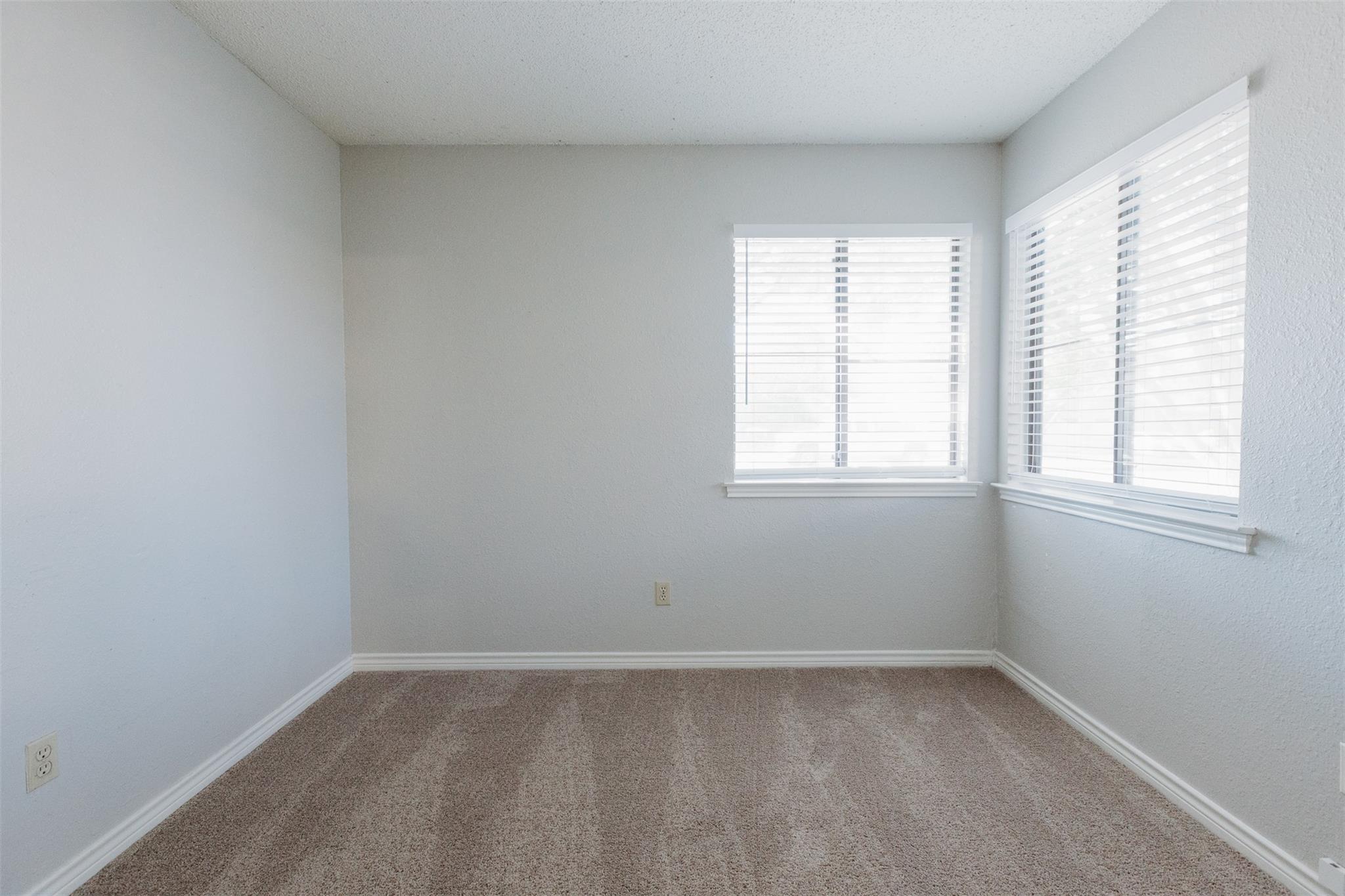 1205 Hyridge St, Round Rock, TX 78664