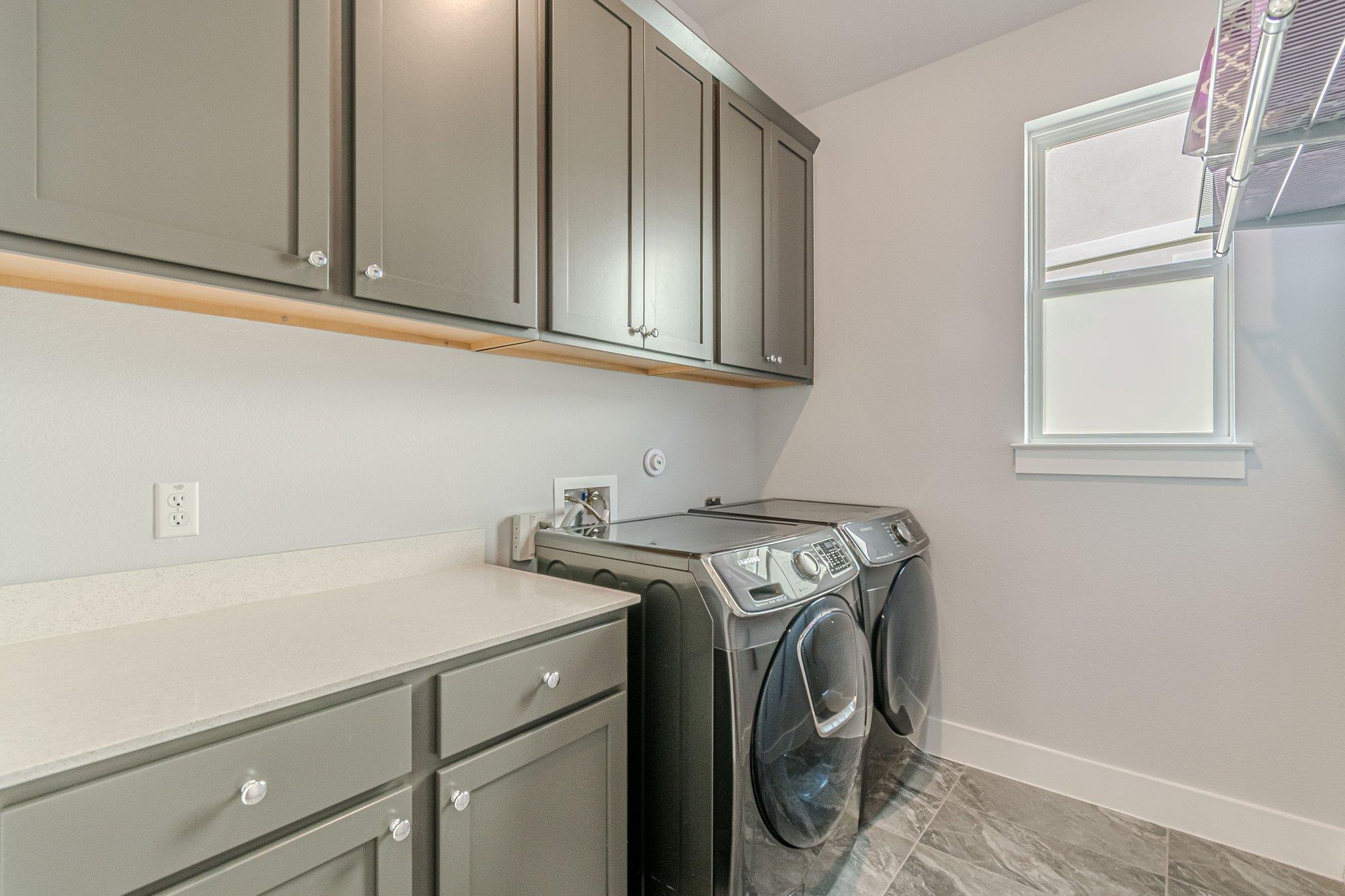 253 Sweeping Sage Ln, San Marcos, TX 78666