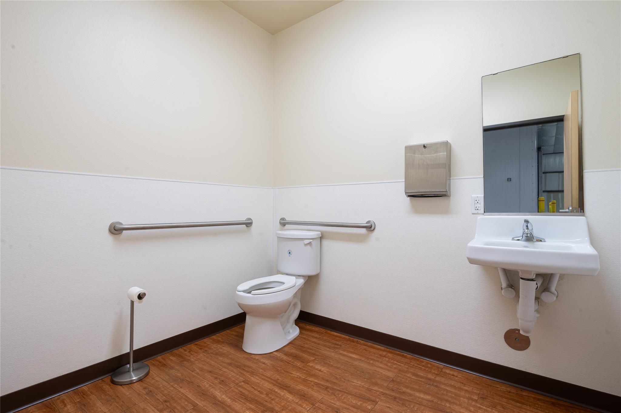 113 Bufkin Ln, Lockhart, TX 78644