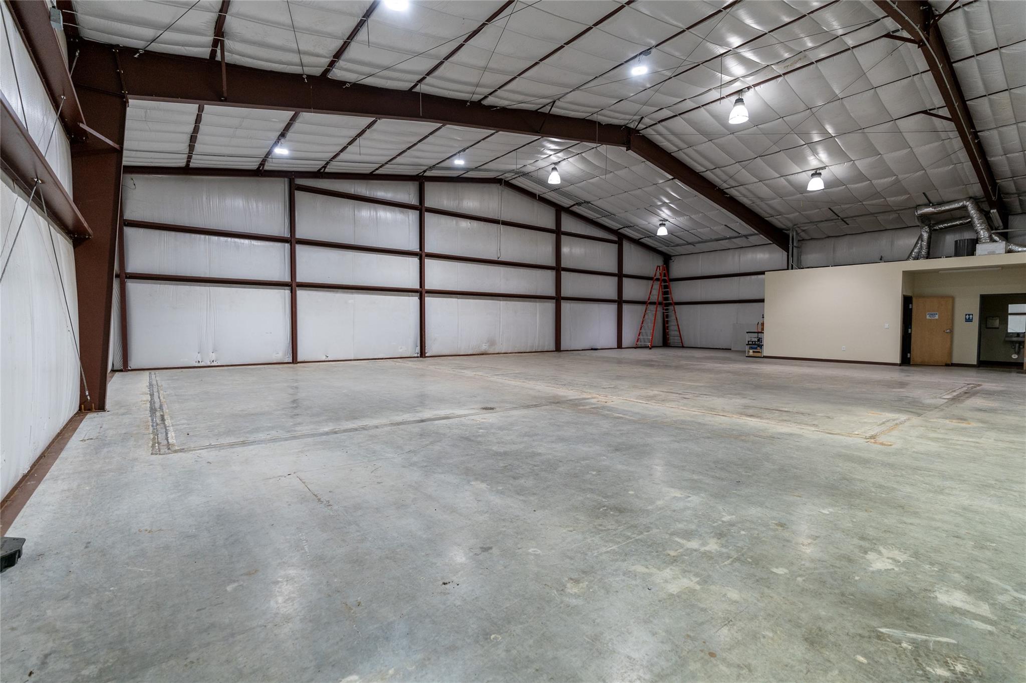 113 Bufkin Ln, Lockhart, TX 78644