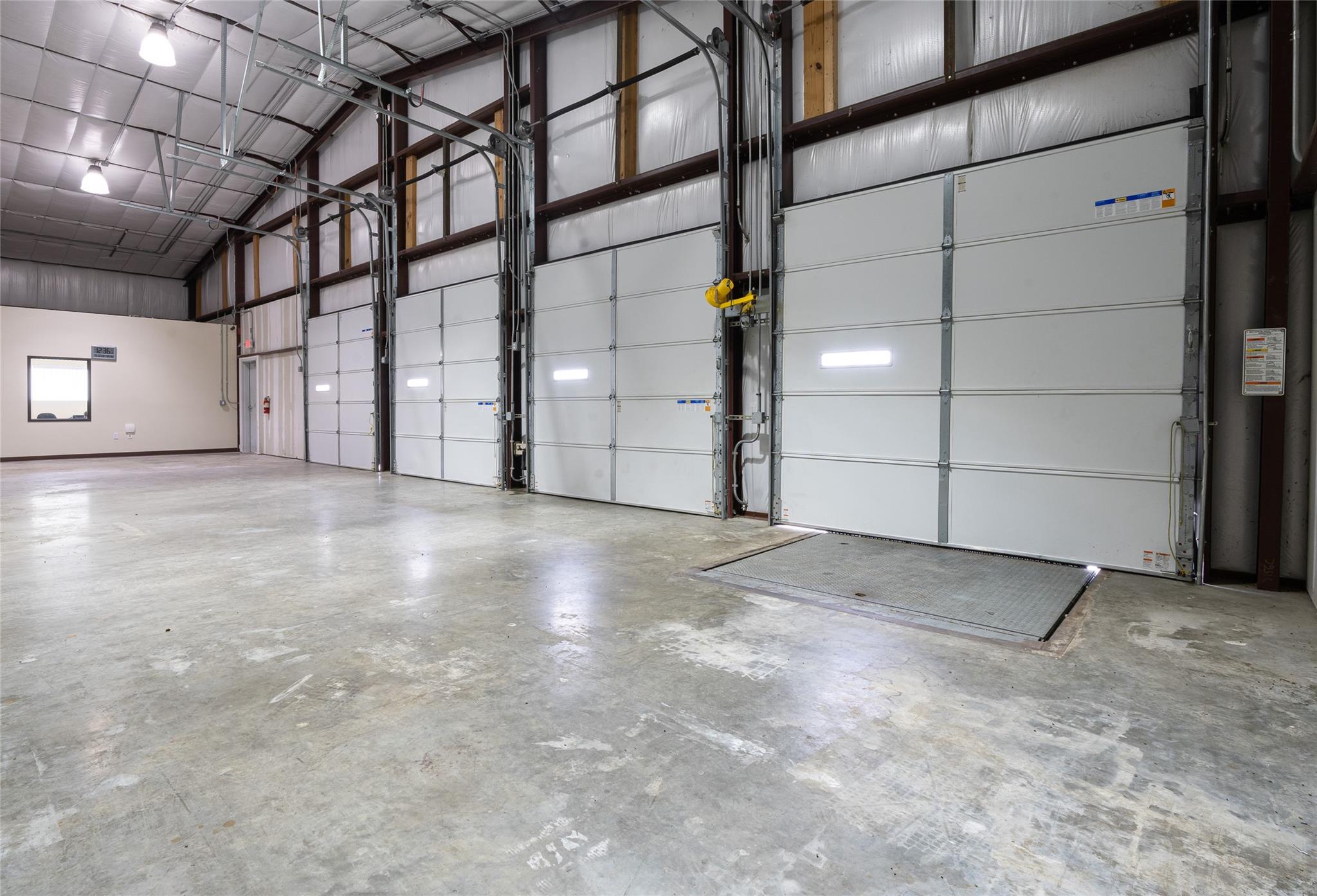 113 Bufkin Ln, Lockhart, TX 78644