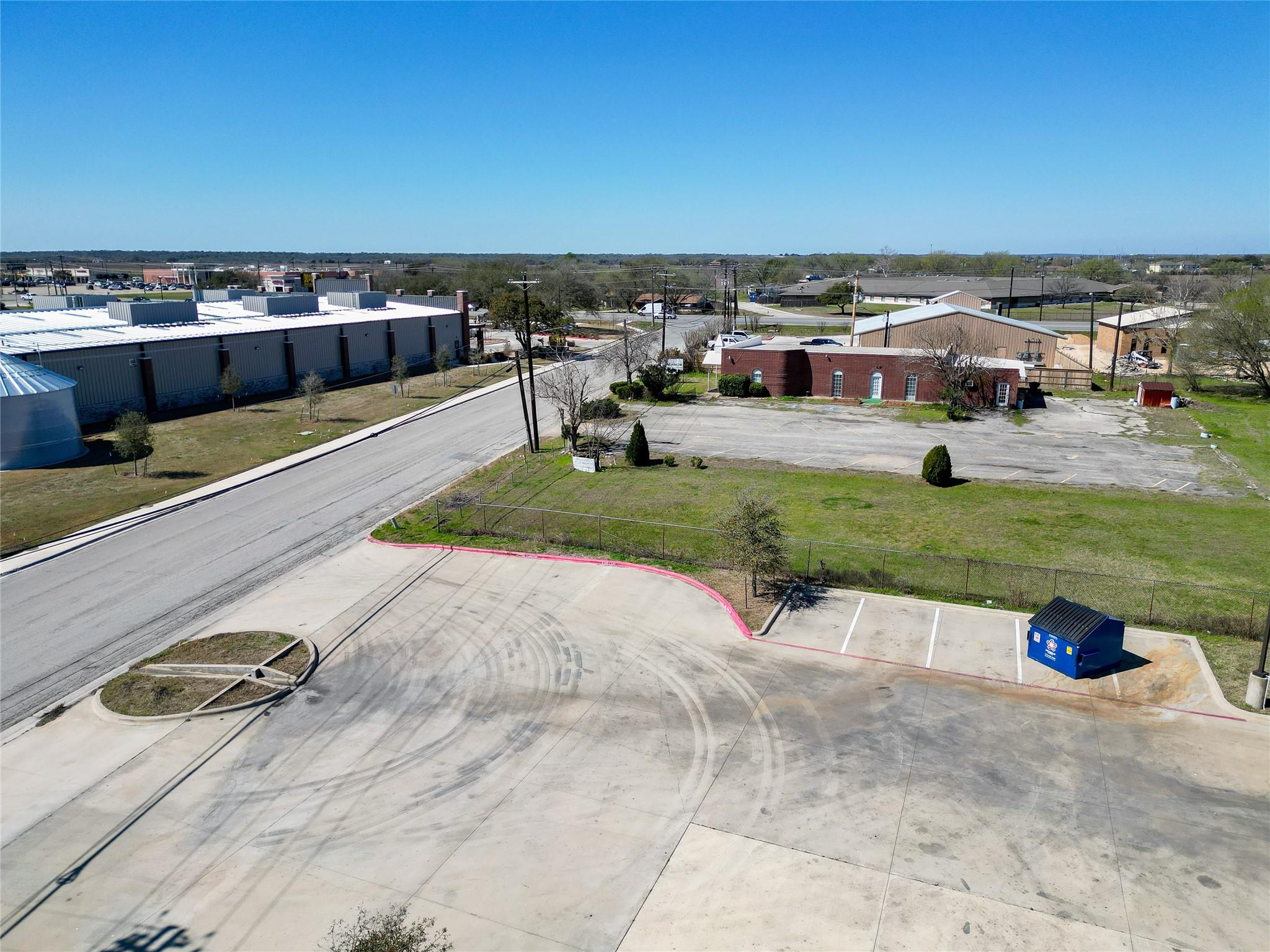 113 Bufkin Ln, Lockhart, TX 78644