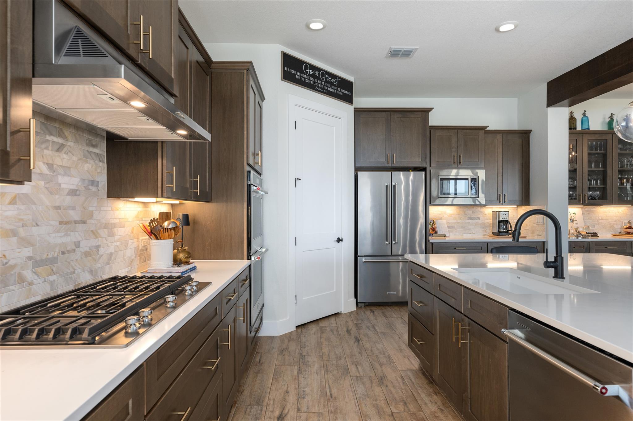 1316 Dancing Oak Ln, San Marcos, TX 78666