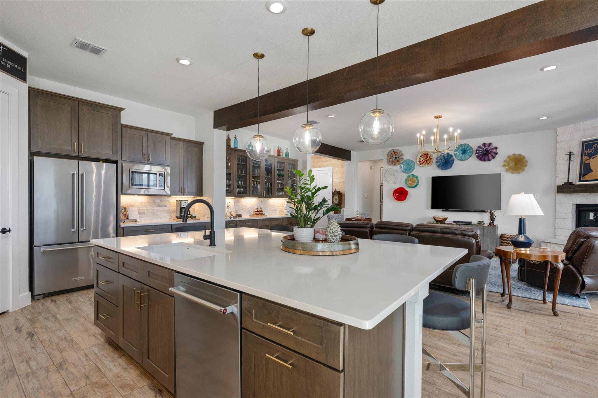 1316 Dancing Oak Ln, San Marcos, TX 78666