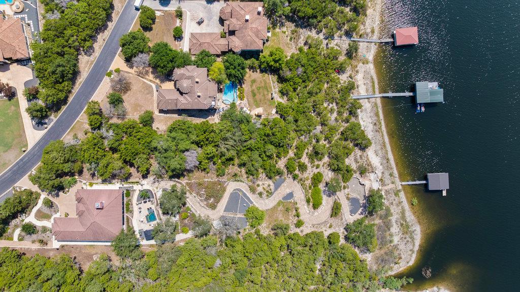 18504 Monet Pointe Dr, Leander, TX 78645