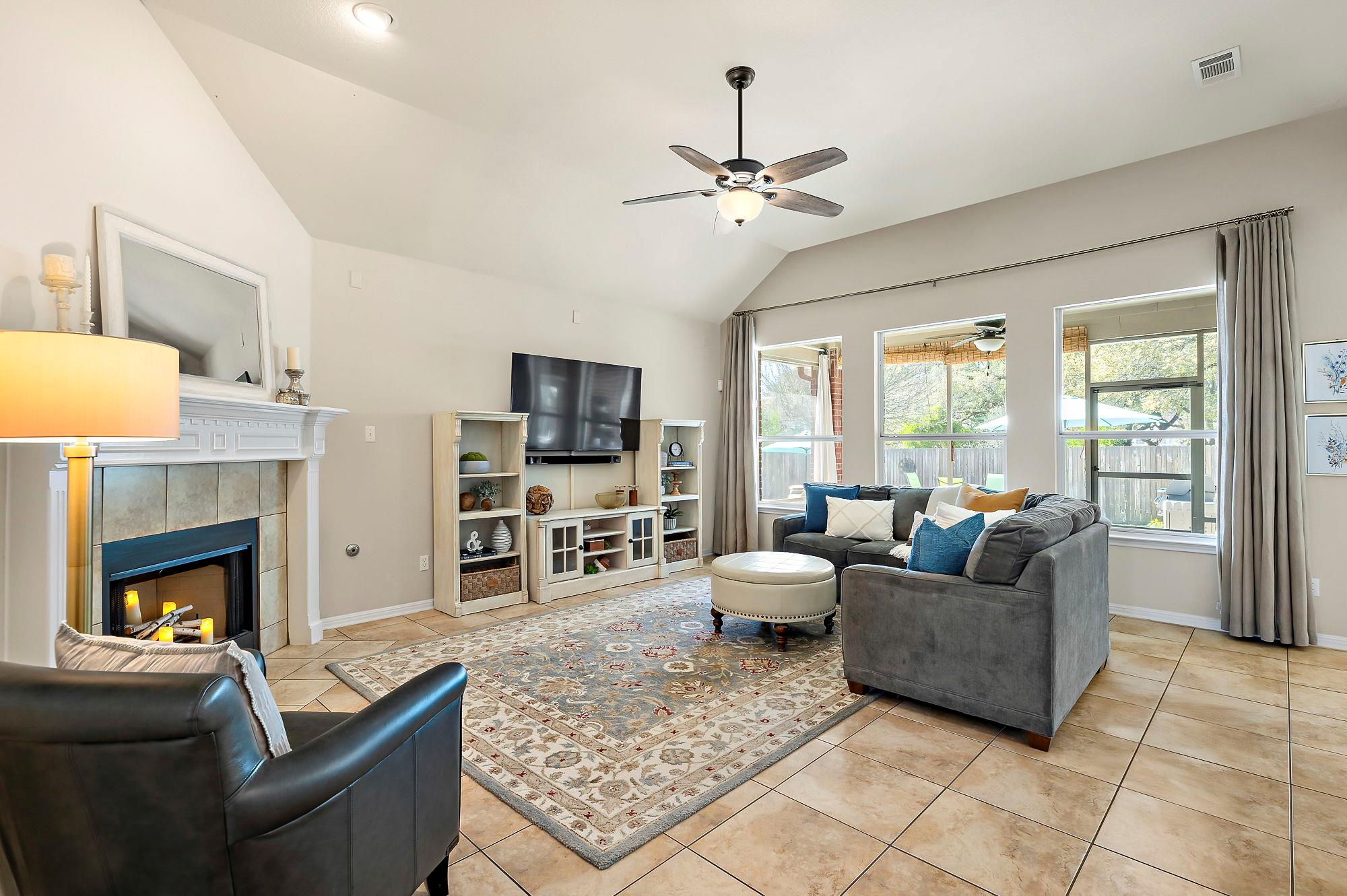 9729 Spanish Wells Dr, Austin, TX 78717