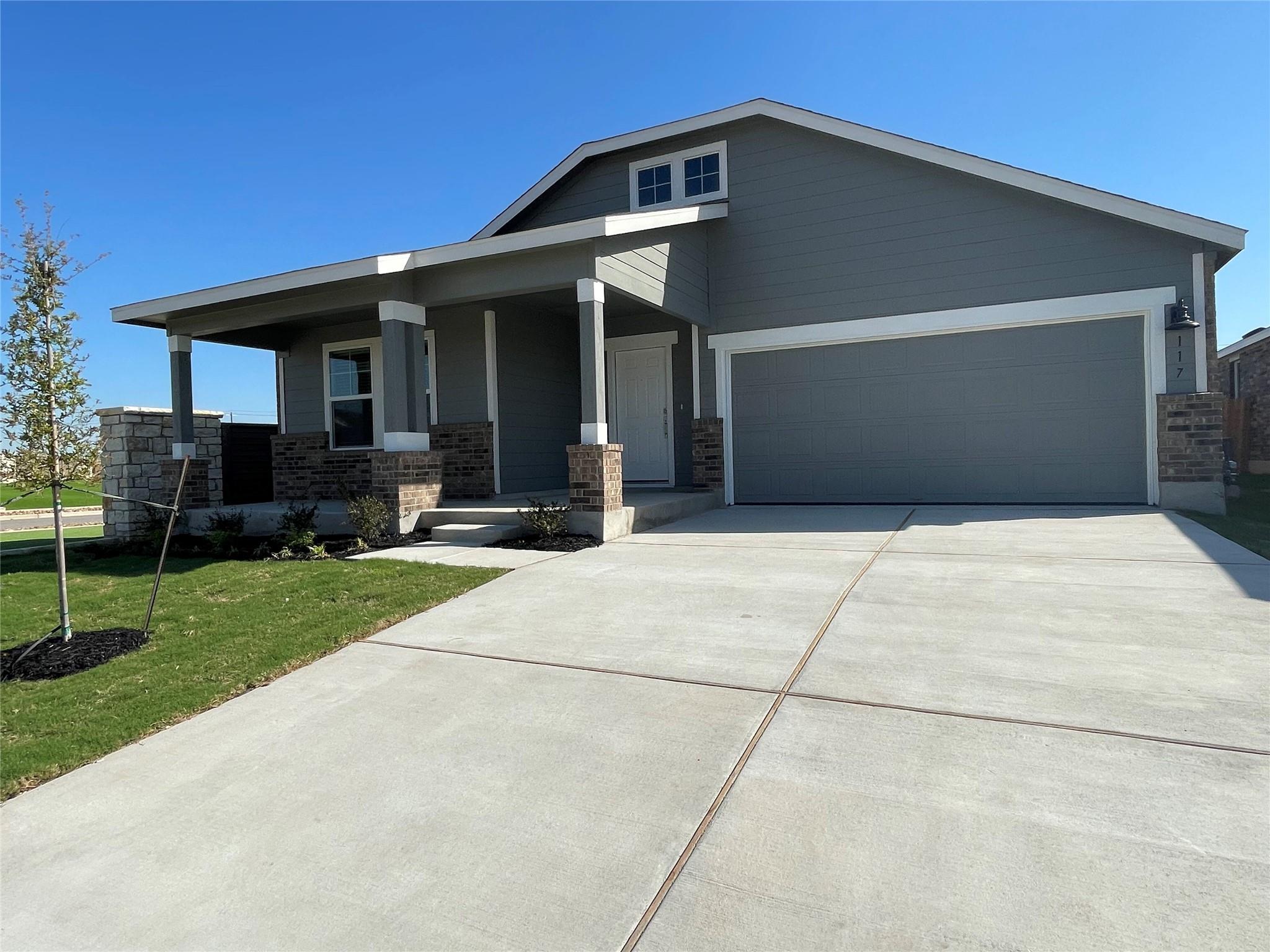 117 Alamito Ave, Kyle, TX 78640