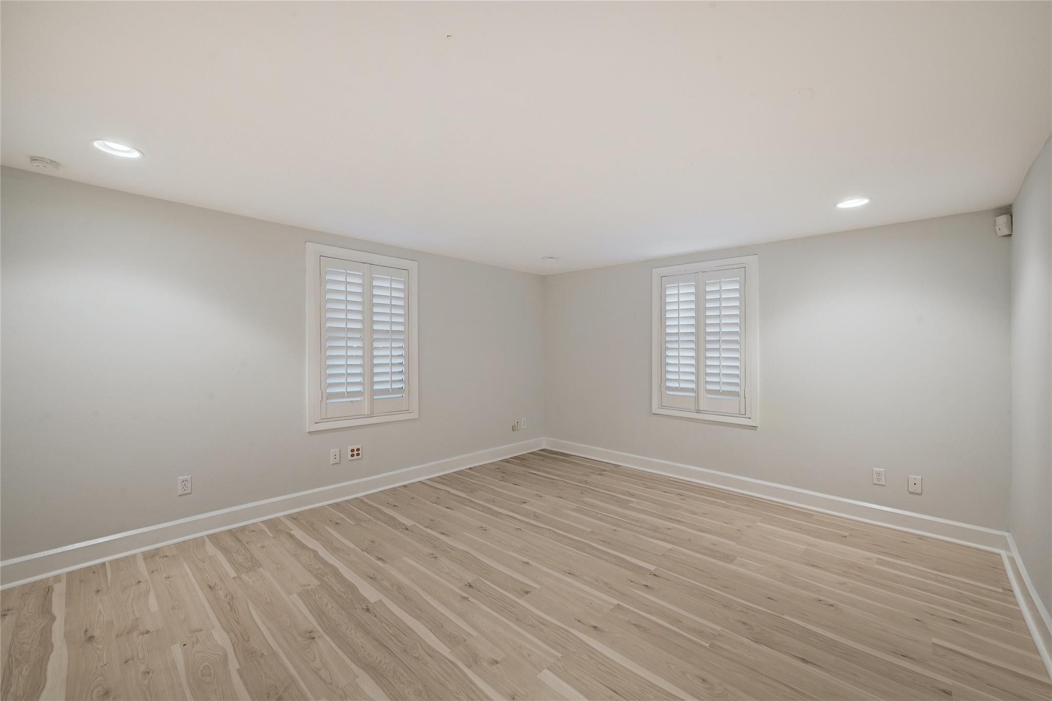 1016 Harwood Pl, Austin, TX 78704