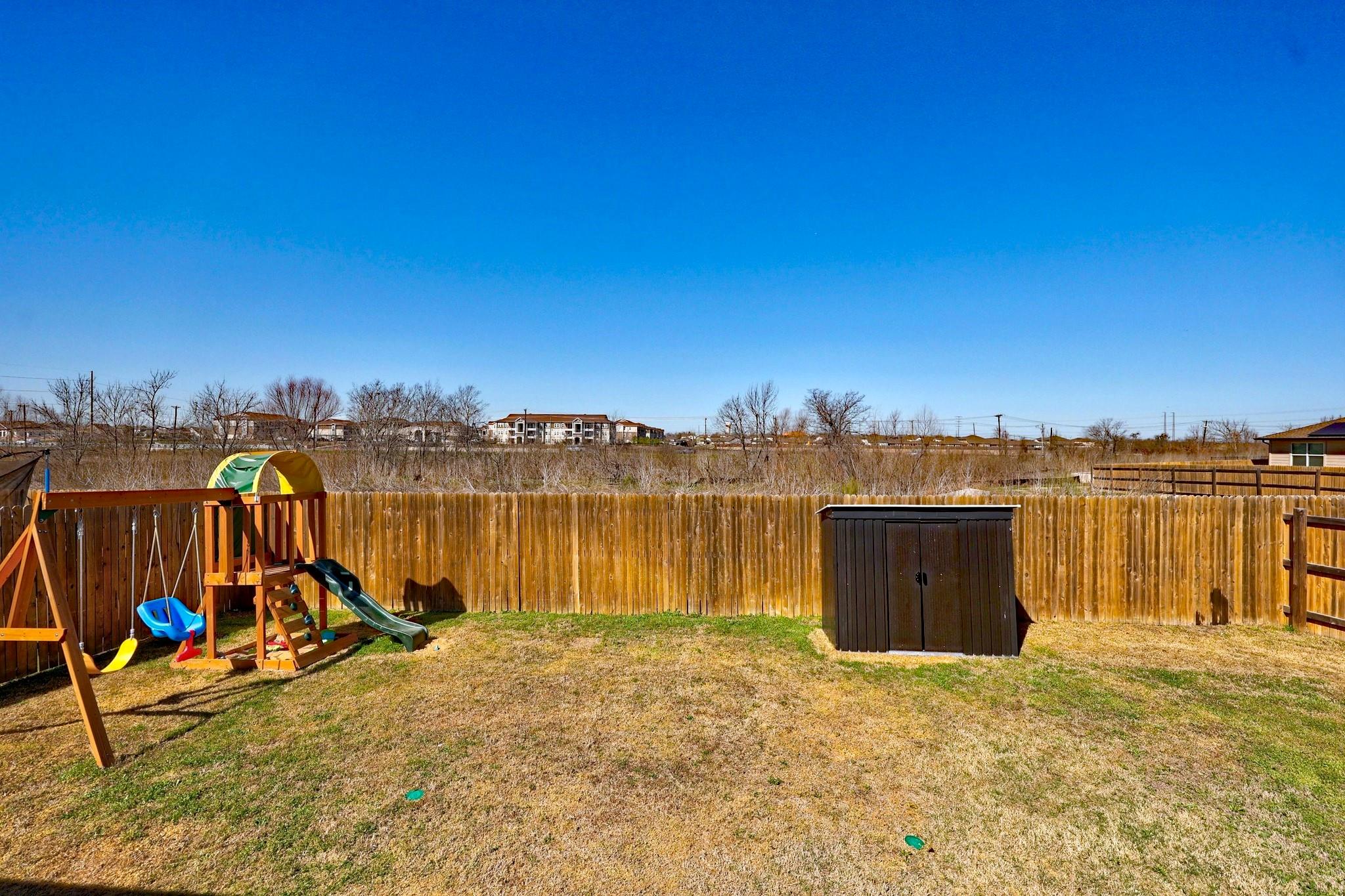 113 Rochester Ln, Hutto, TX 78634
