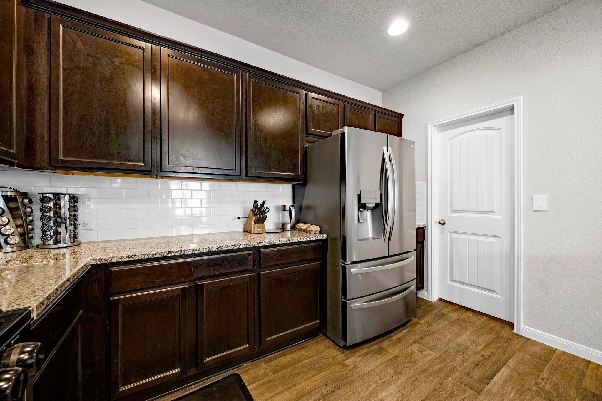 113 Rochester Ln, Hutto, TX 78634