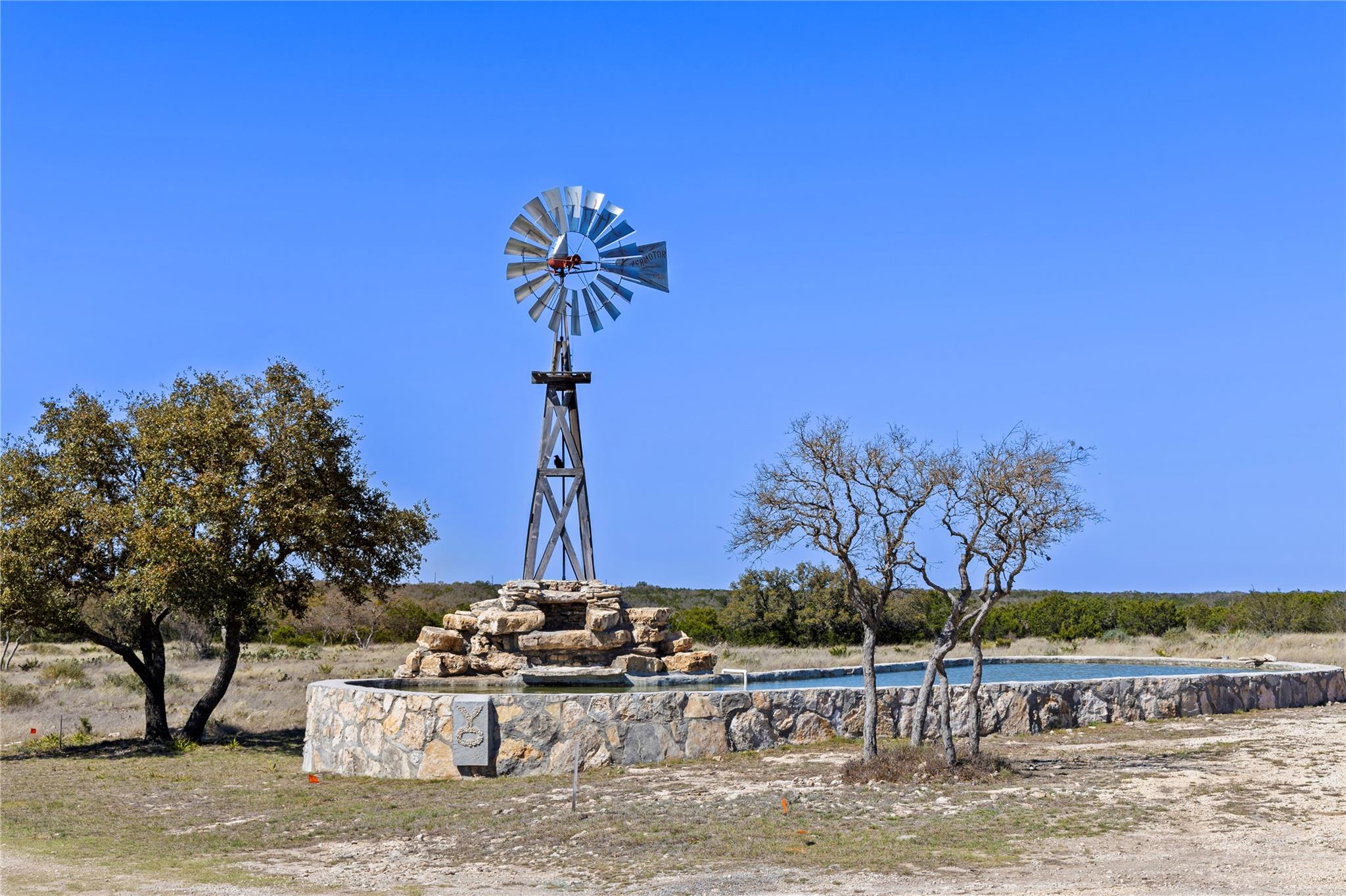 104 YO Ranch Road NW, Mountain Home, TX 78058