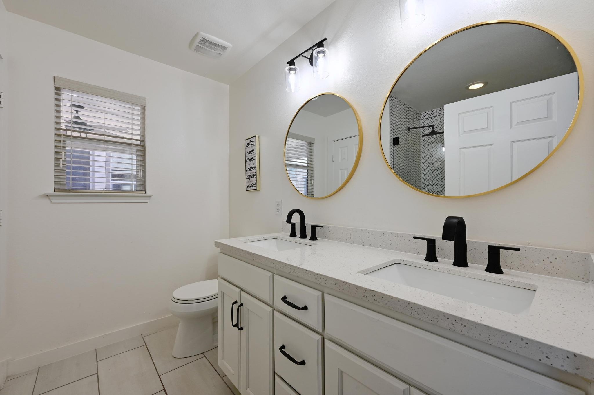 7004 Ashen Ln, Austin, TX 78747