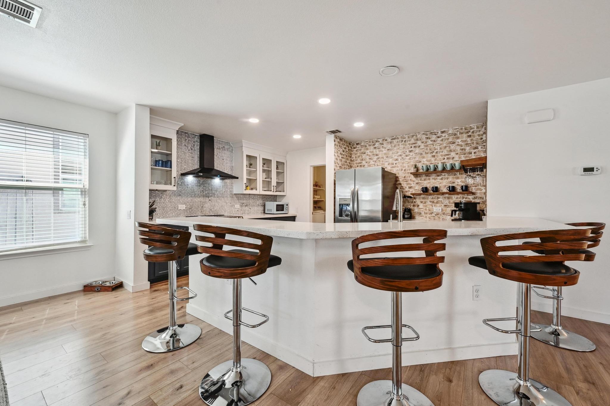 7004 Ashen Ln, Austin, TX 78747