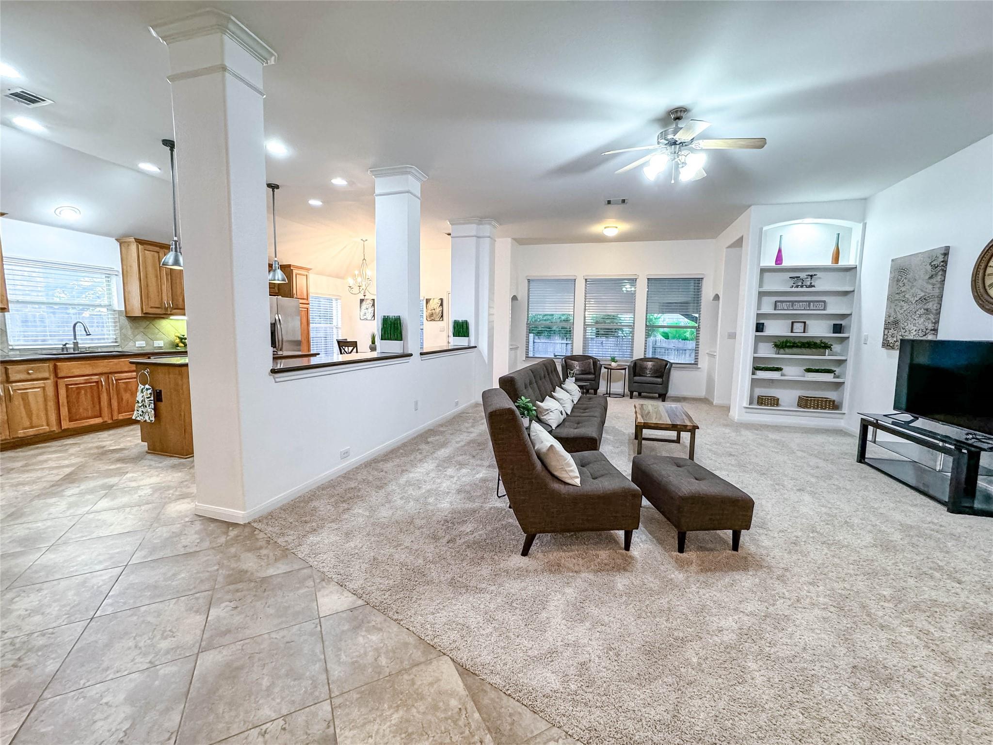 715 S Frontier Ln, Cedar Park, TX 78613
