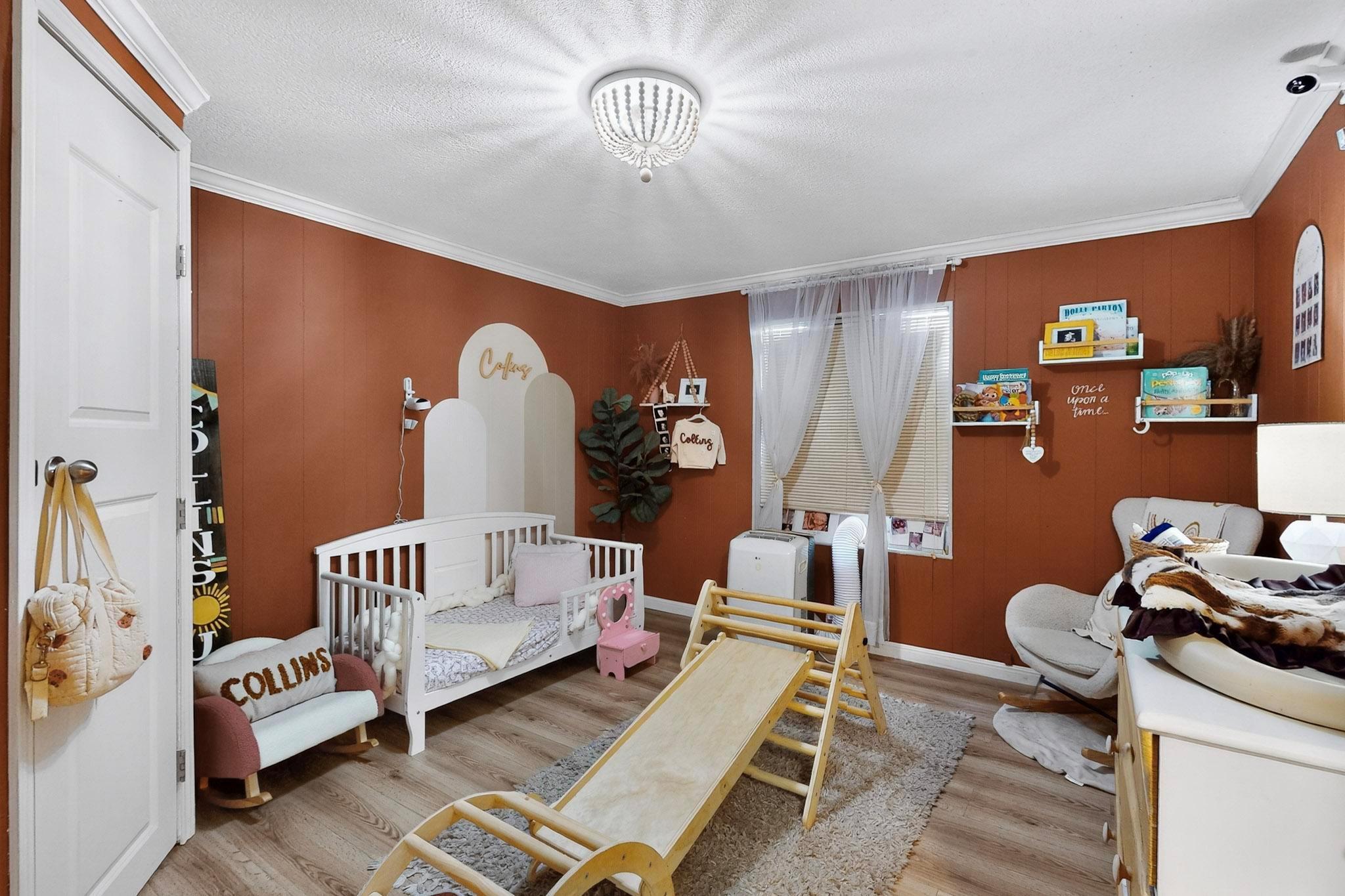 132 Cherokee Cir, Smithville, TX 78957