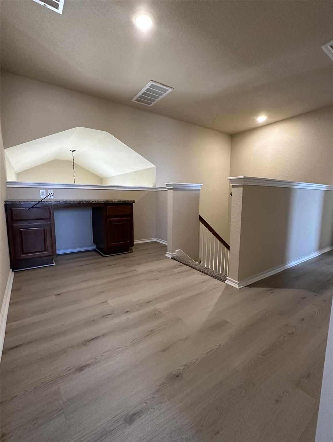 60 White Magnolia Cir, Austin, TX 78734