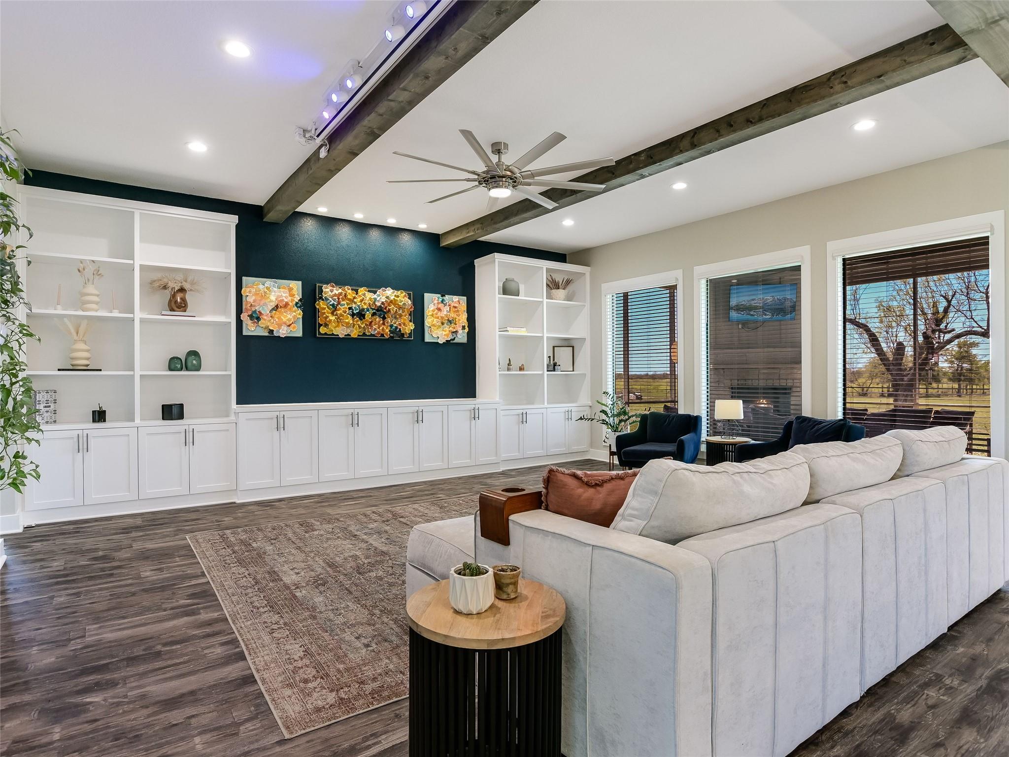 19819 Lockwood Rd, Manor, TX 78653