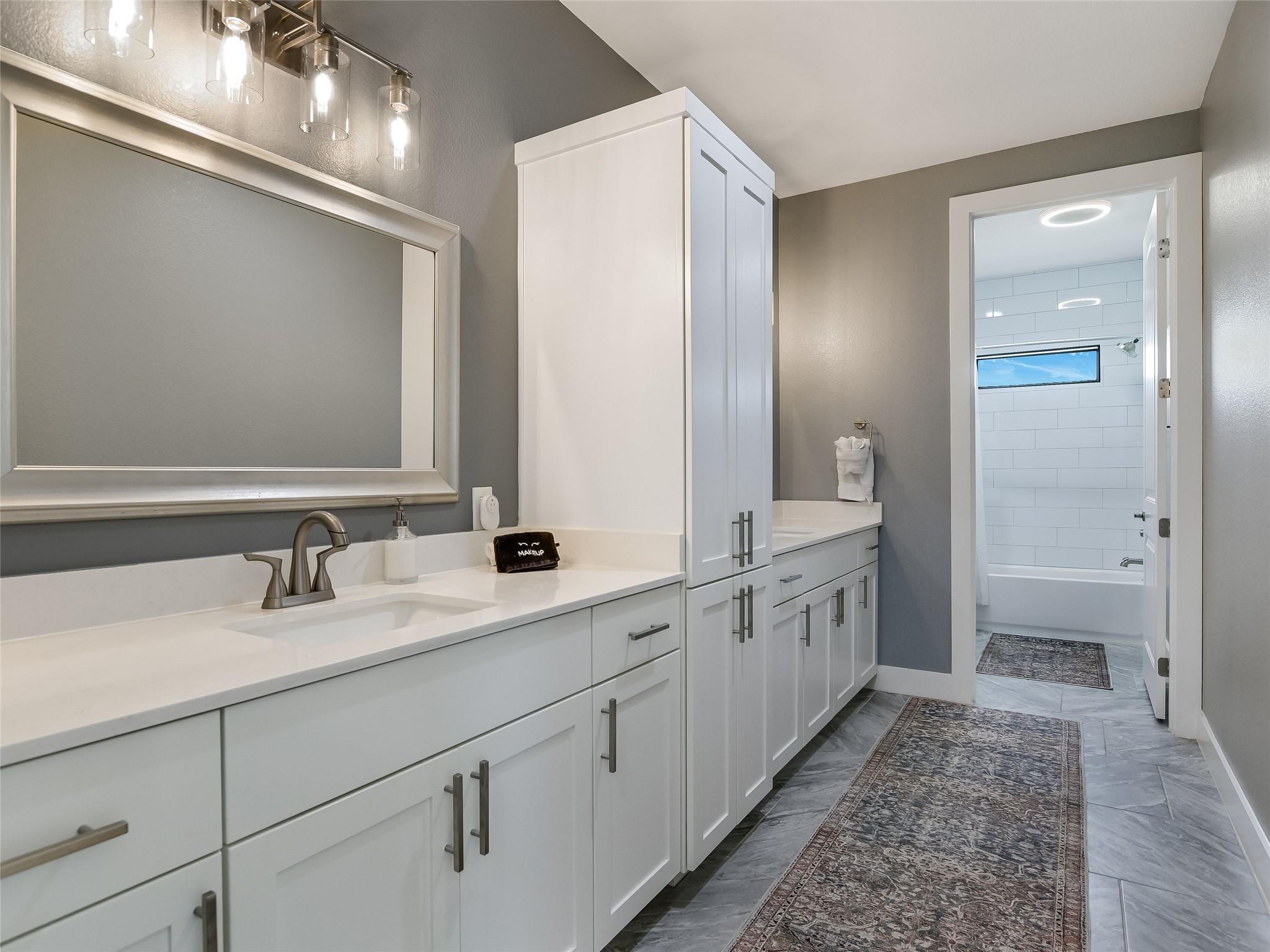 19819 Lockwood Rd, Manor, TX 78653