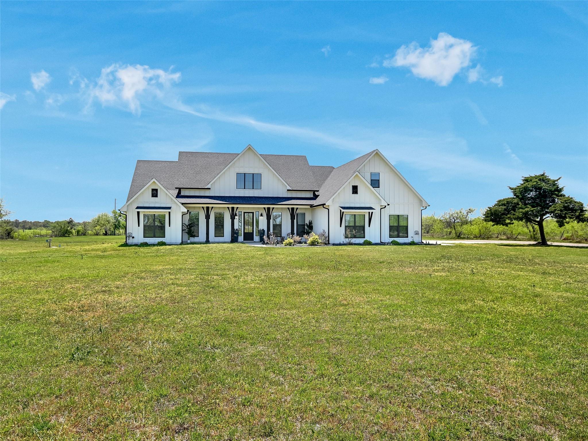 19819 Lockwood Rd, Manor, TX 78653