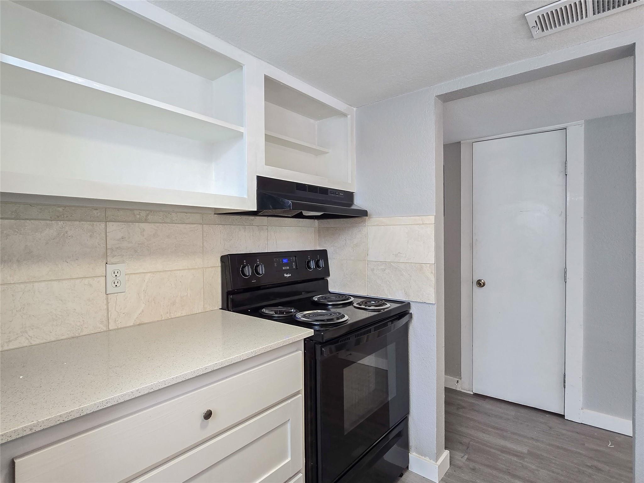 1600 West Ave # 15, Austin, TX 78701