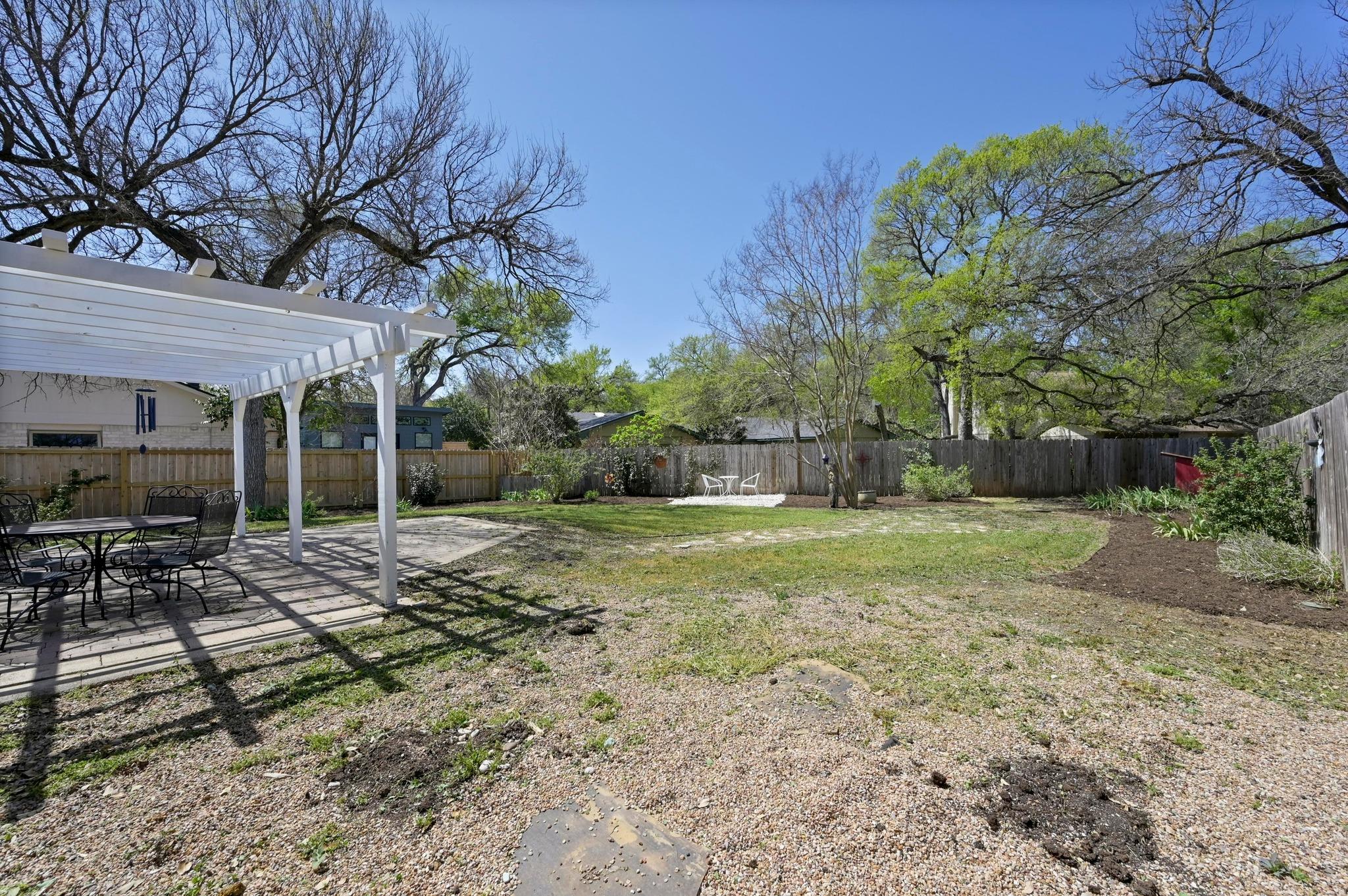 1504 Terrapin Ct # B, Austin, TX 78746