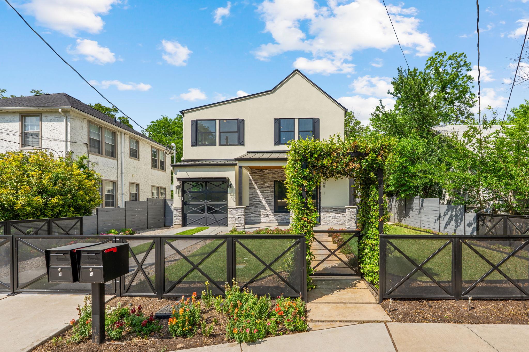 408 W 34th St # 1, Austin, TX 78705