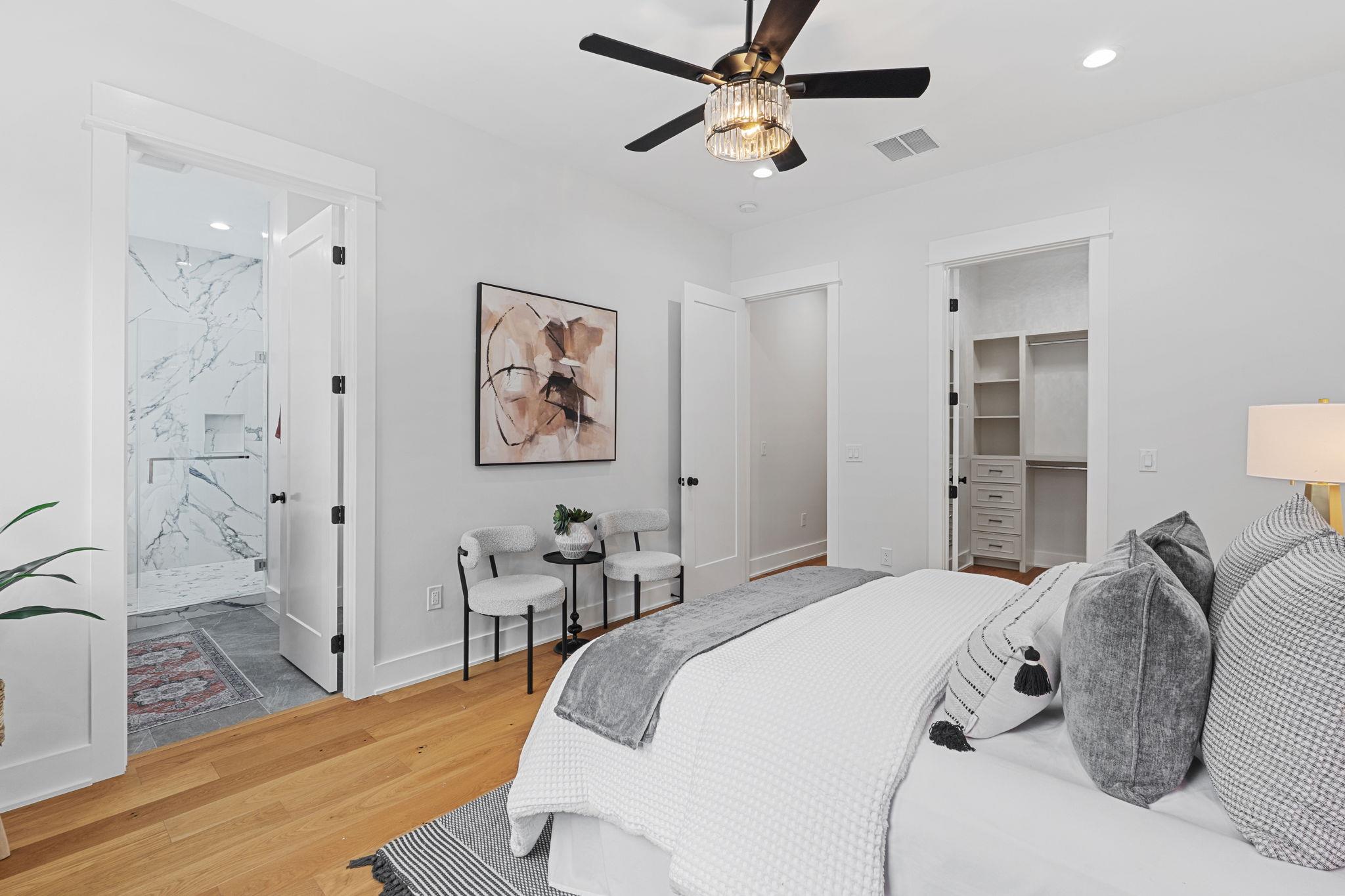 408 W 34th St # 1, Austin, TX 78705