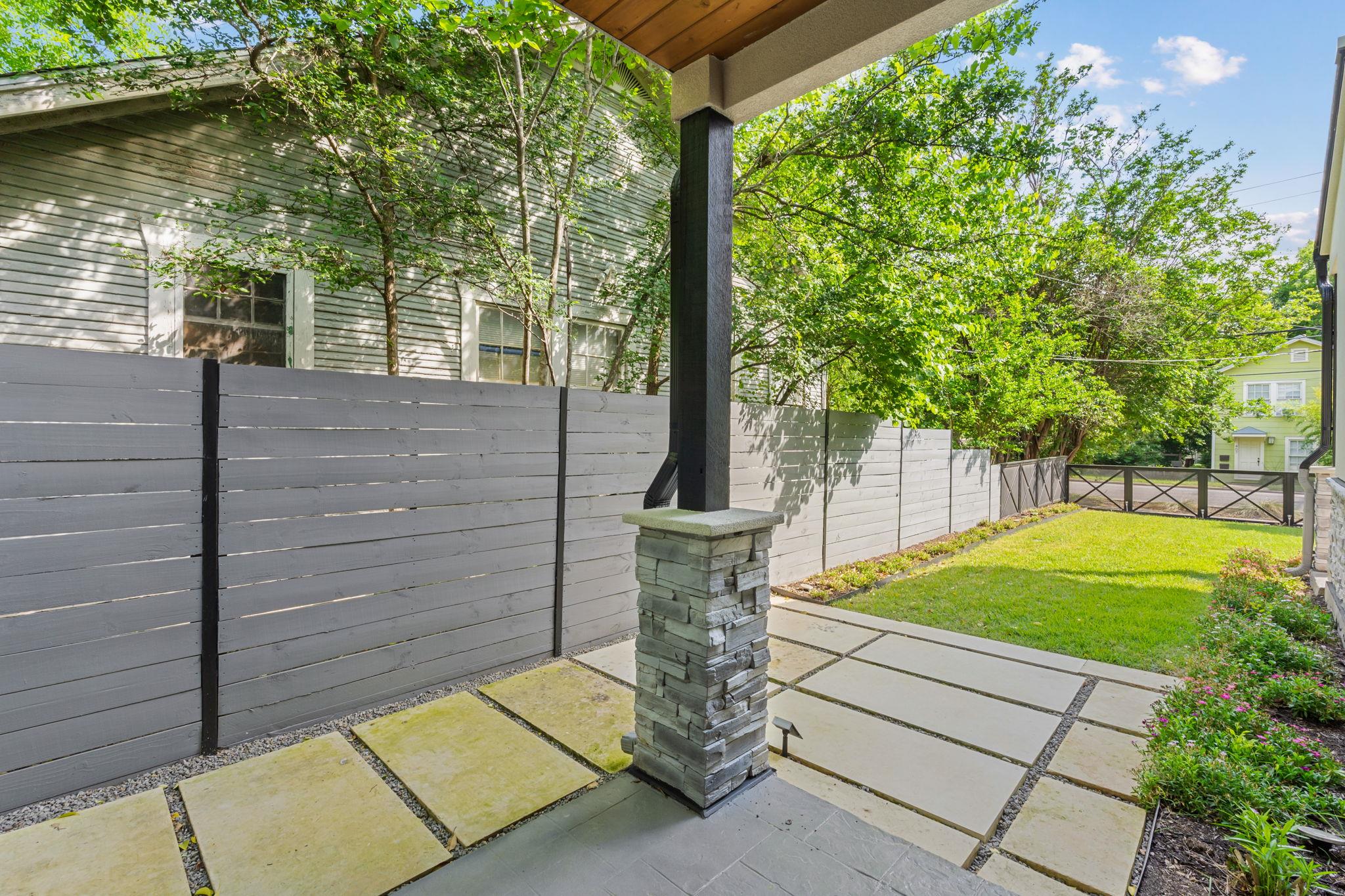 408 W 34th St # 1, Austin, TX 78705